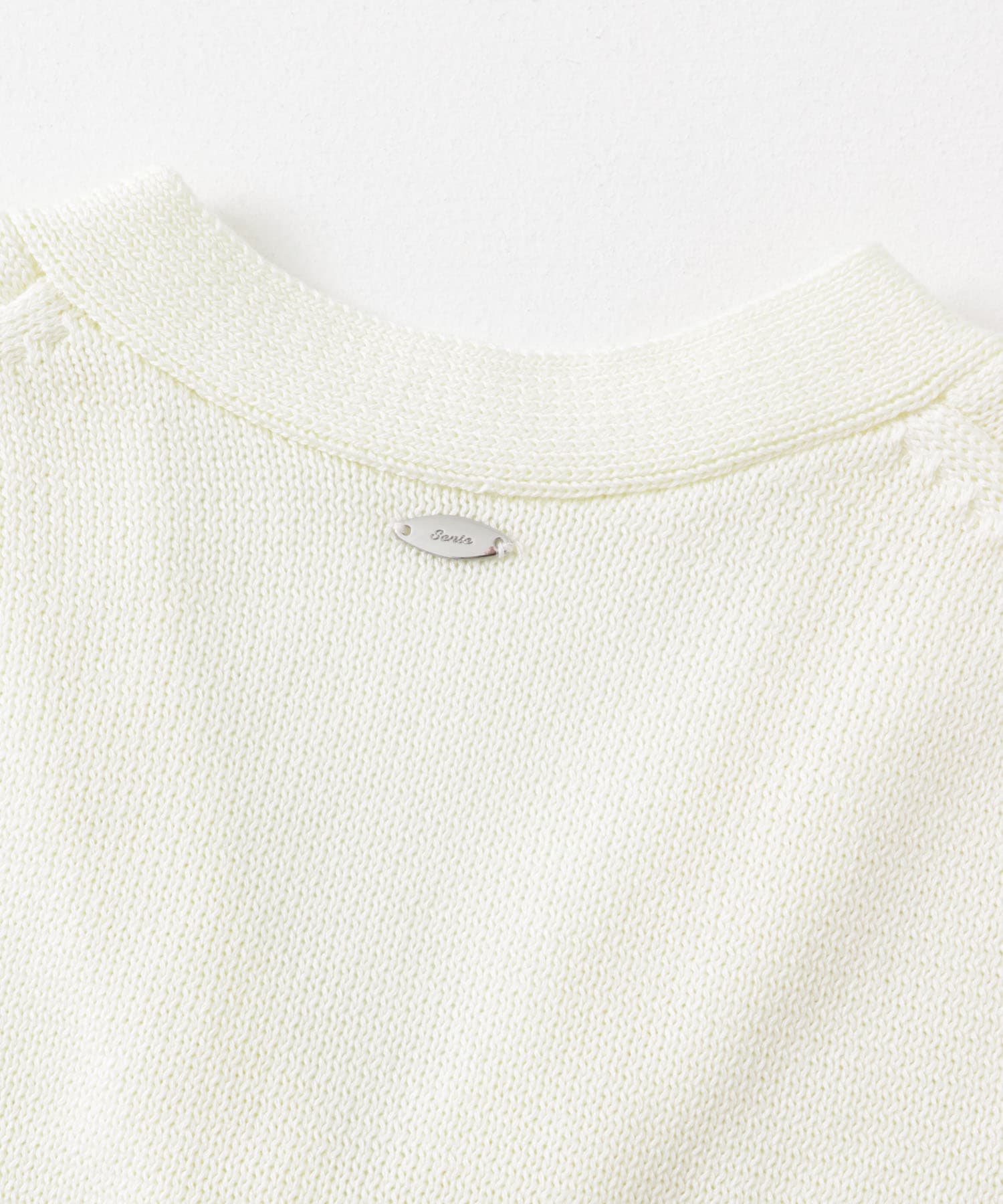 フロントボタンクロップドセーター IVORY one