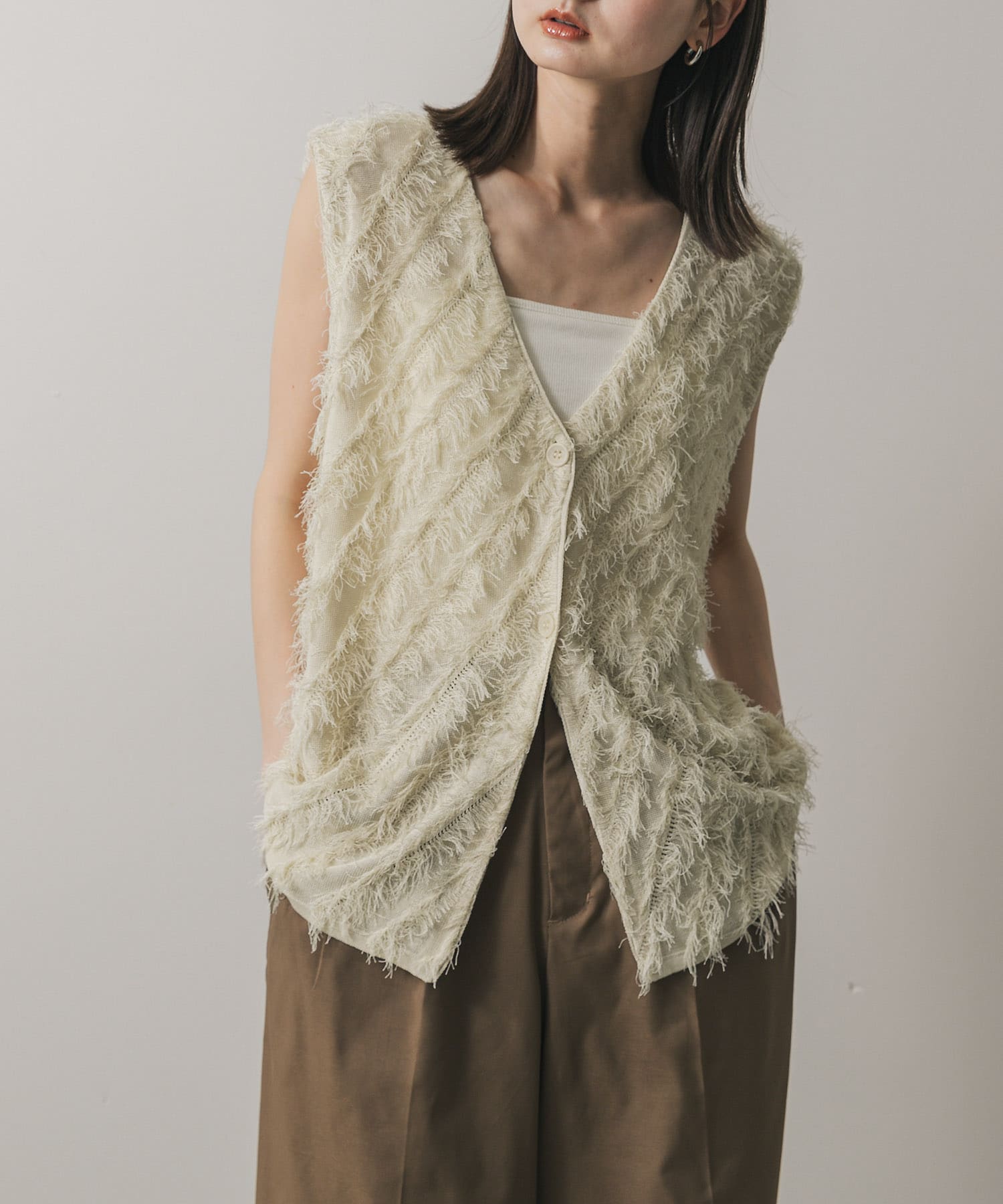 フリンジニットジレベスト(one Y.BEG): トップス｜URBAN RESEARCH公式