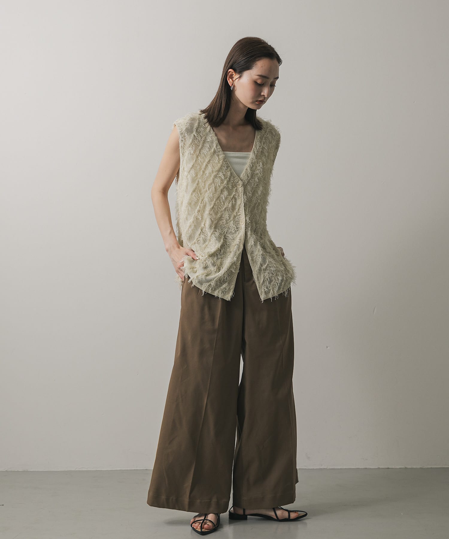 フリンジニットジレベスト(one Y.BEG): トップス｜URBAN RESEARCH公式