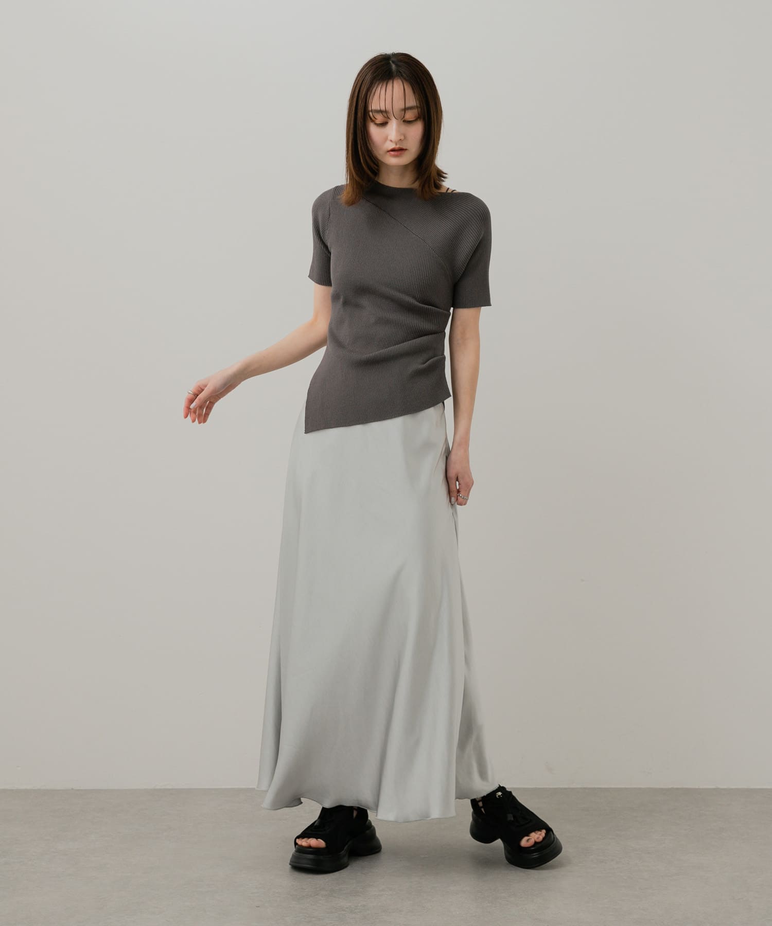 身長：169cm サイズ：one