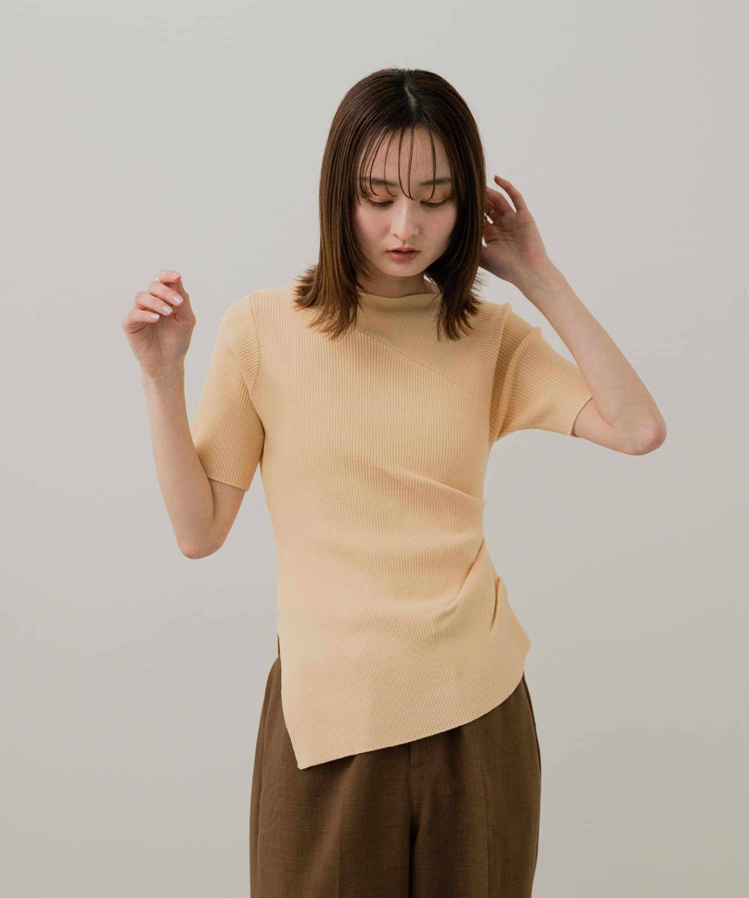 身長：169cm サイズ：one