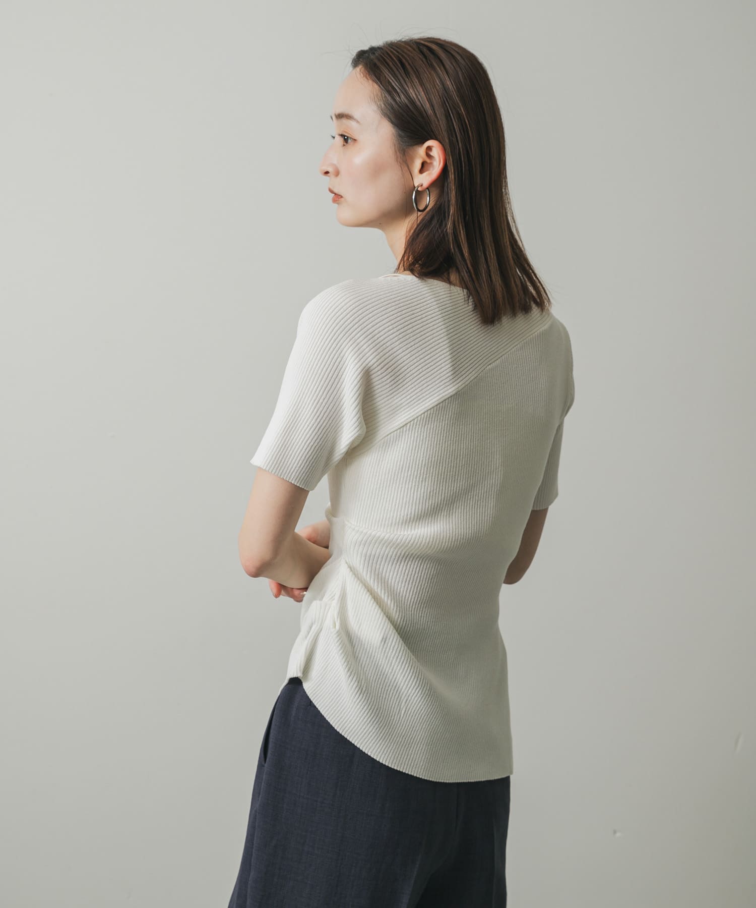 身長：169cm サイズ：one