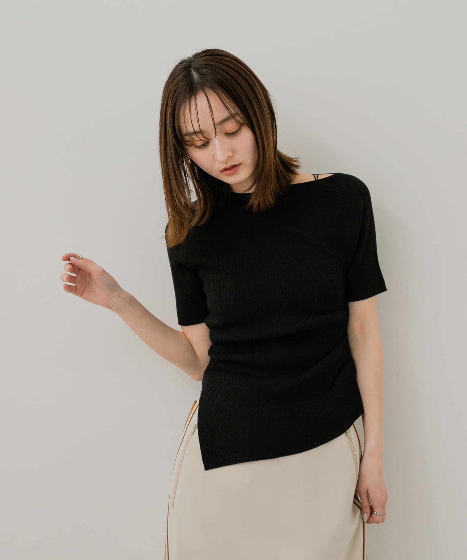 身長：169cm サイズ：one