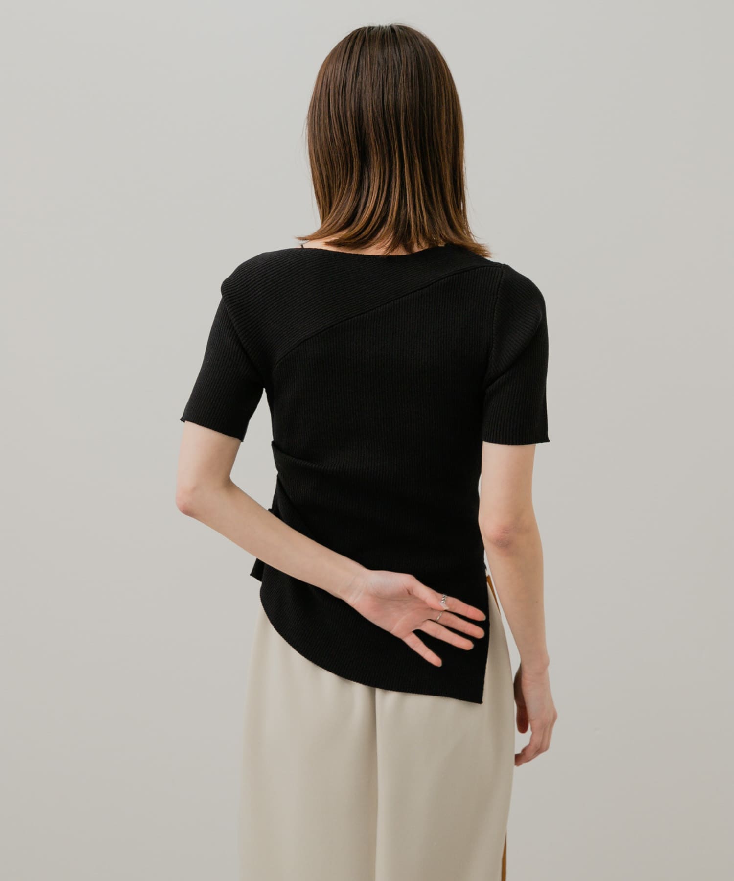 身長：169cm サイズ：one