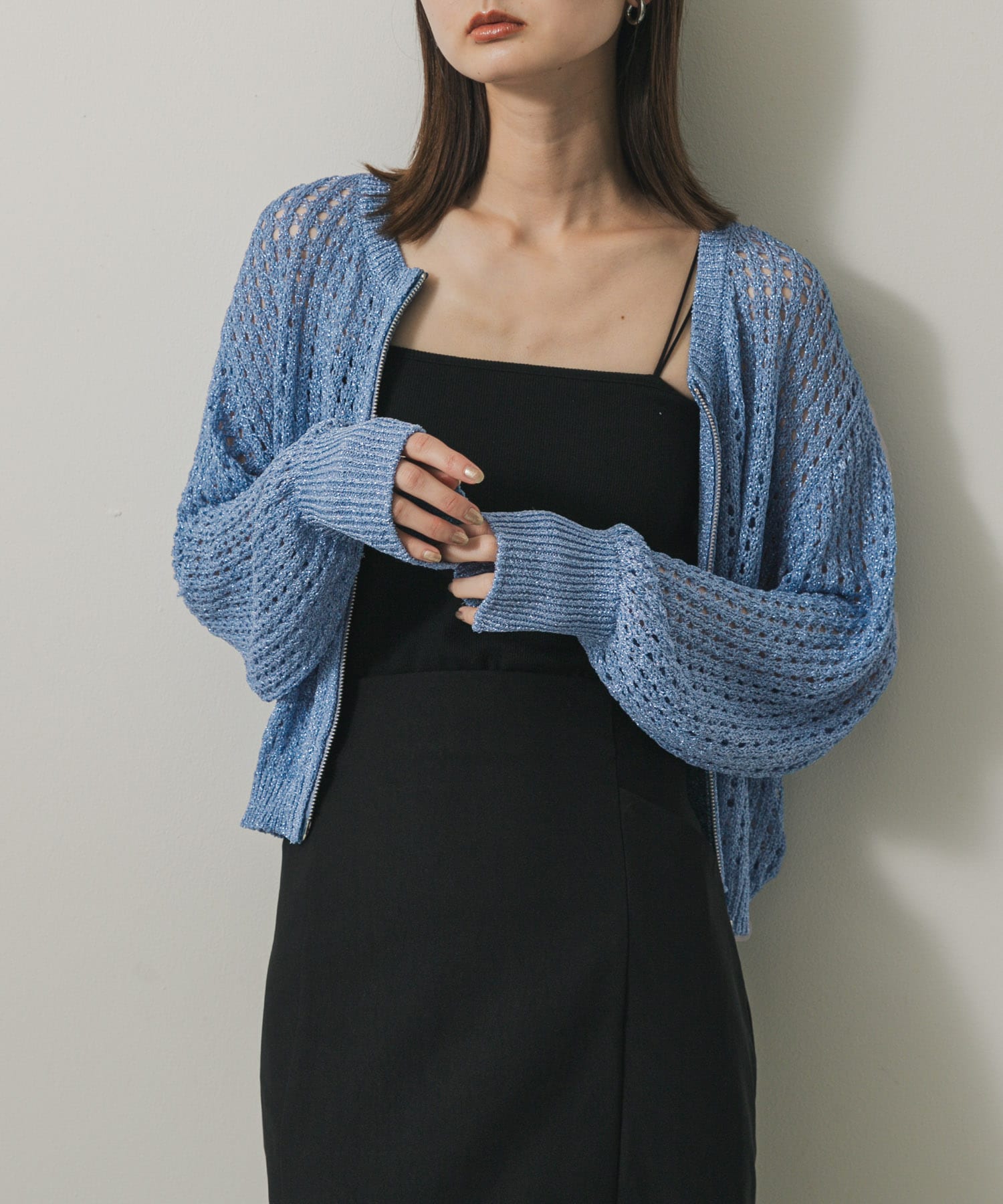 『一部WEB限定カラー』クルーネックラメメッシュカーディガン