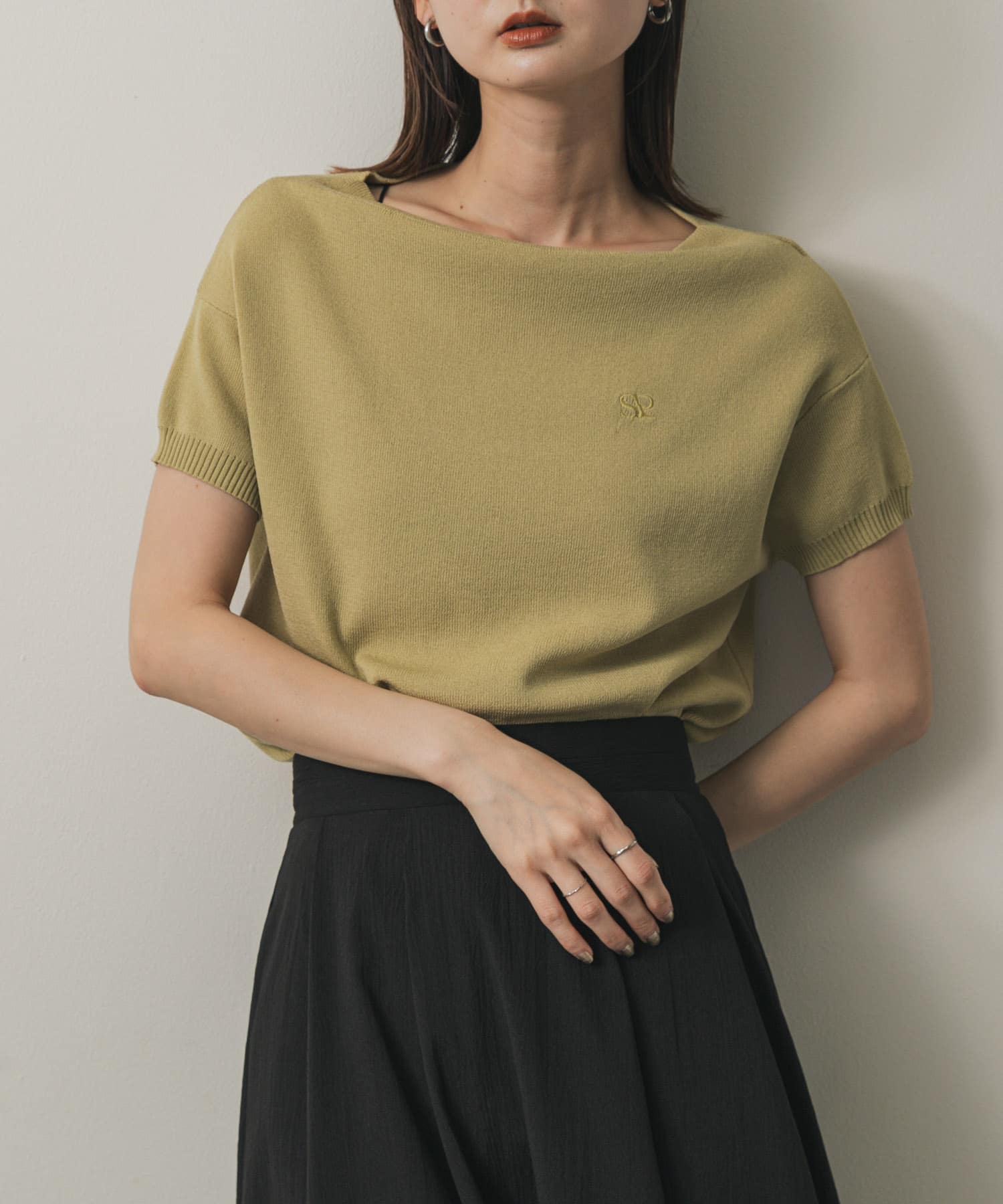 Y.BEIGE