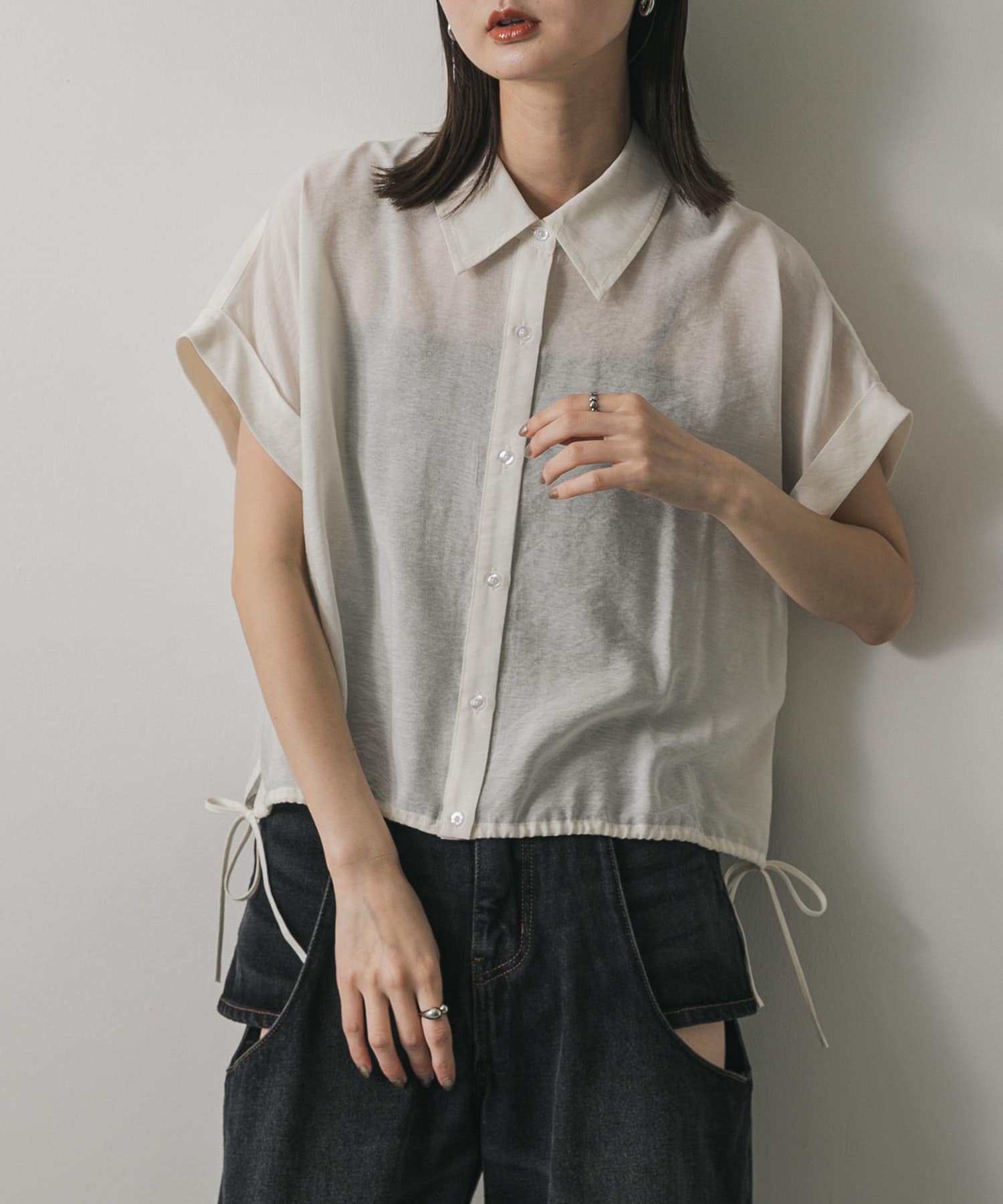 クロップドバルーンブラウス