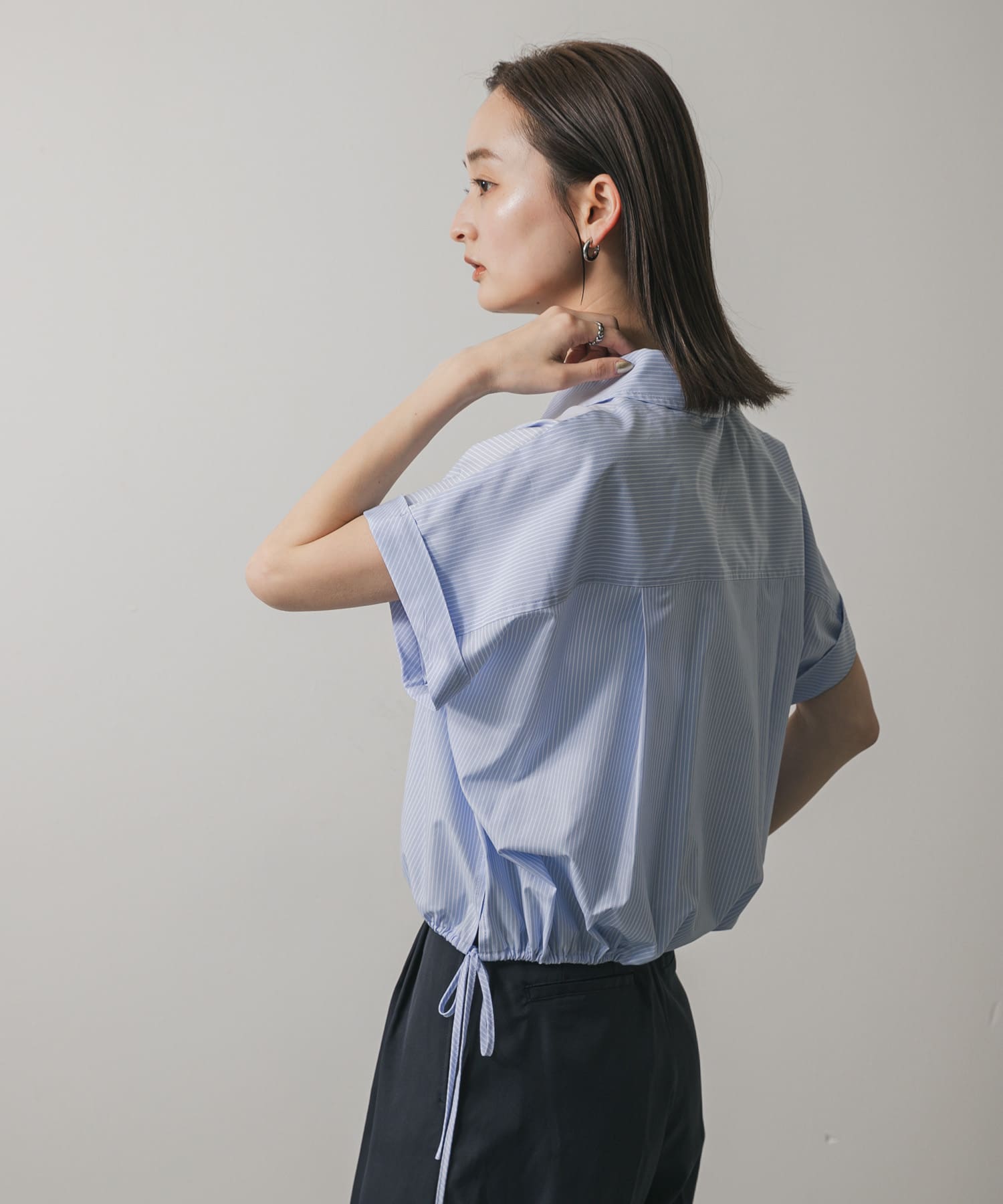 クロップドバルーンブラウス L.BLU×WHT one