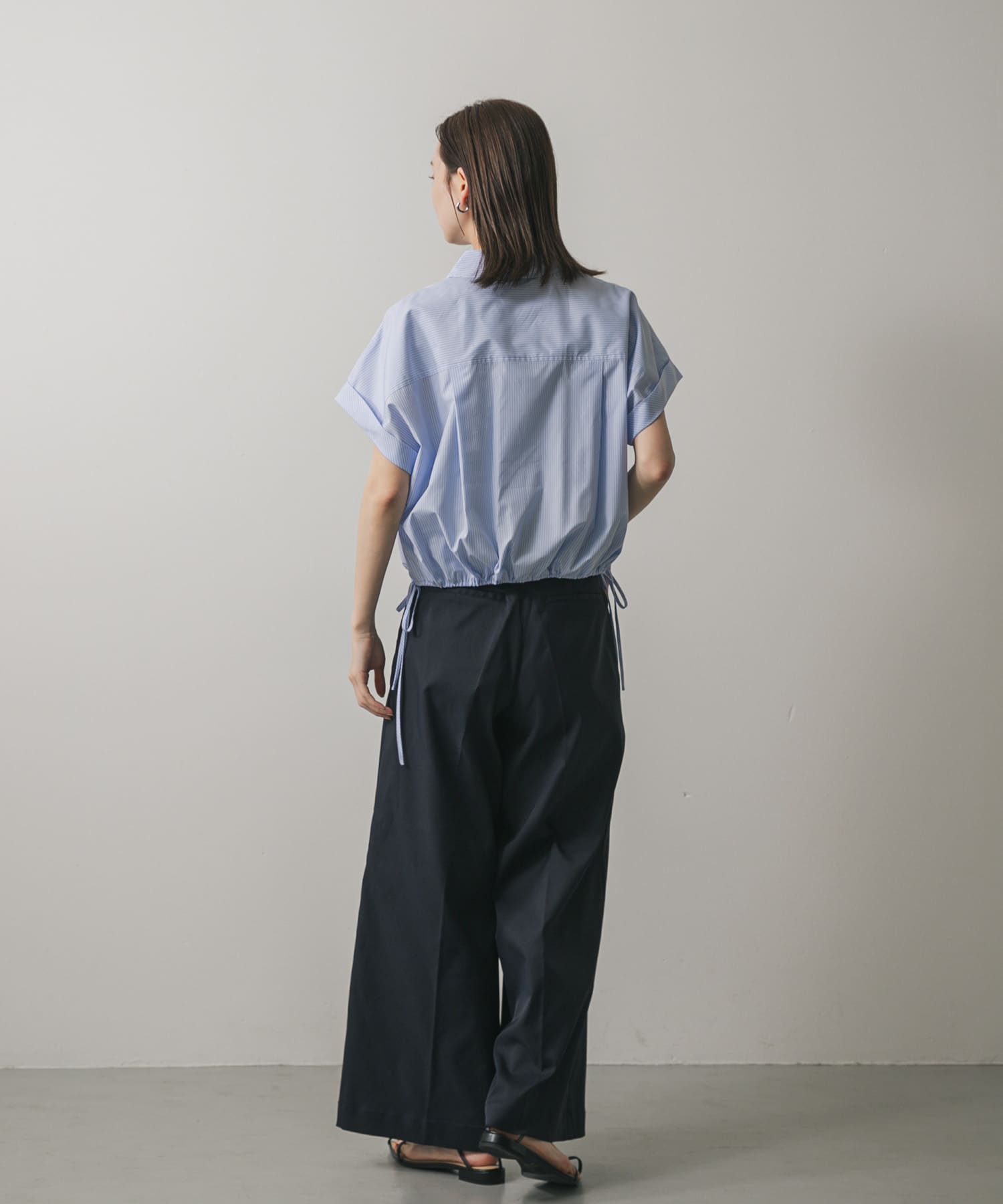 クロップドバルーンブラウス L.BLU×WHT one