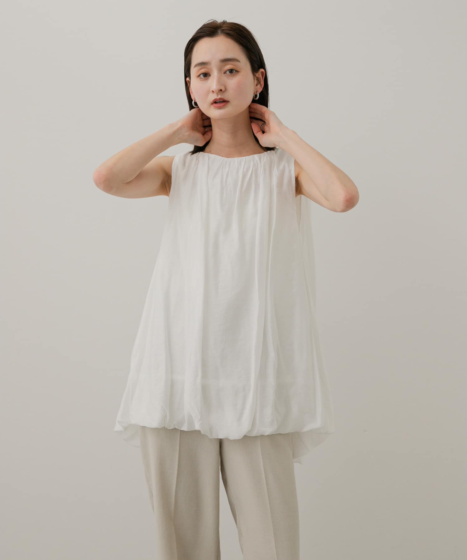 身長：169cm サイズ：one