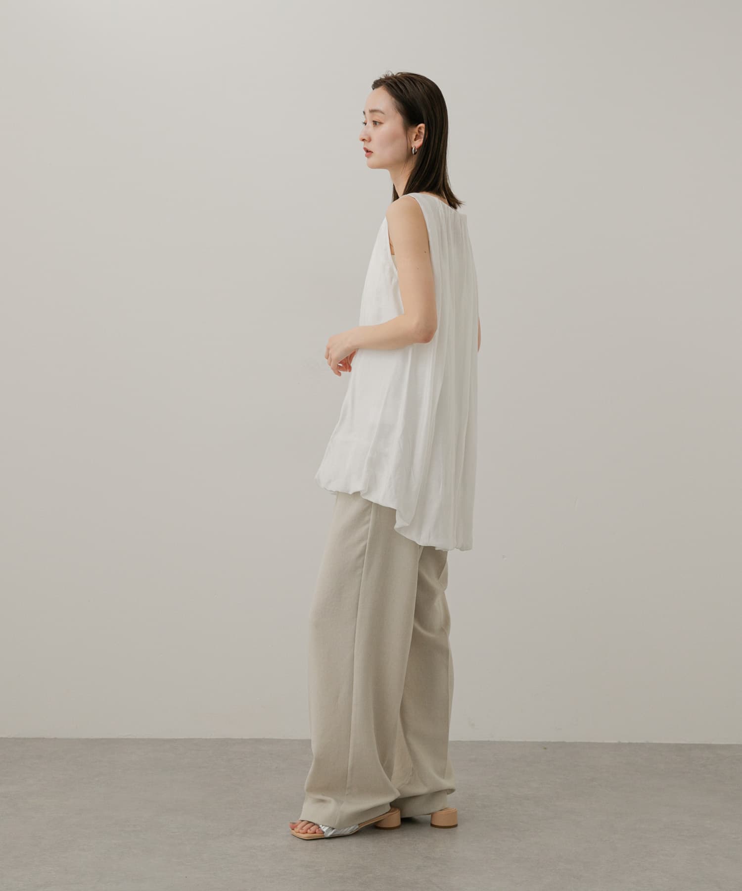 身長：169cm サイズ：one