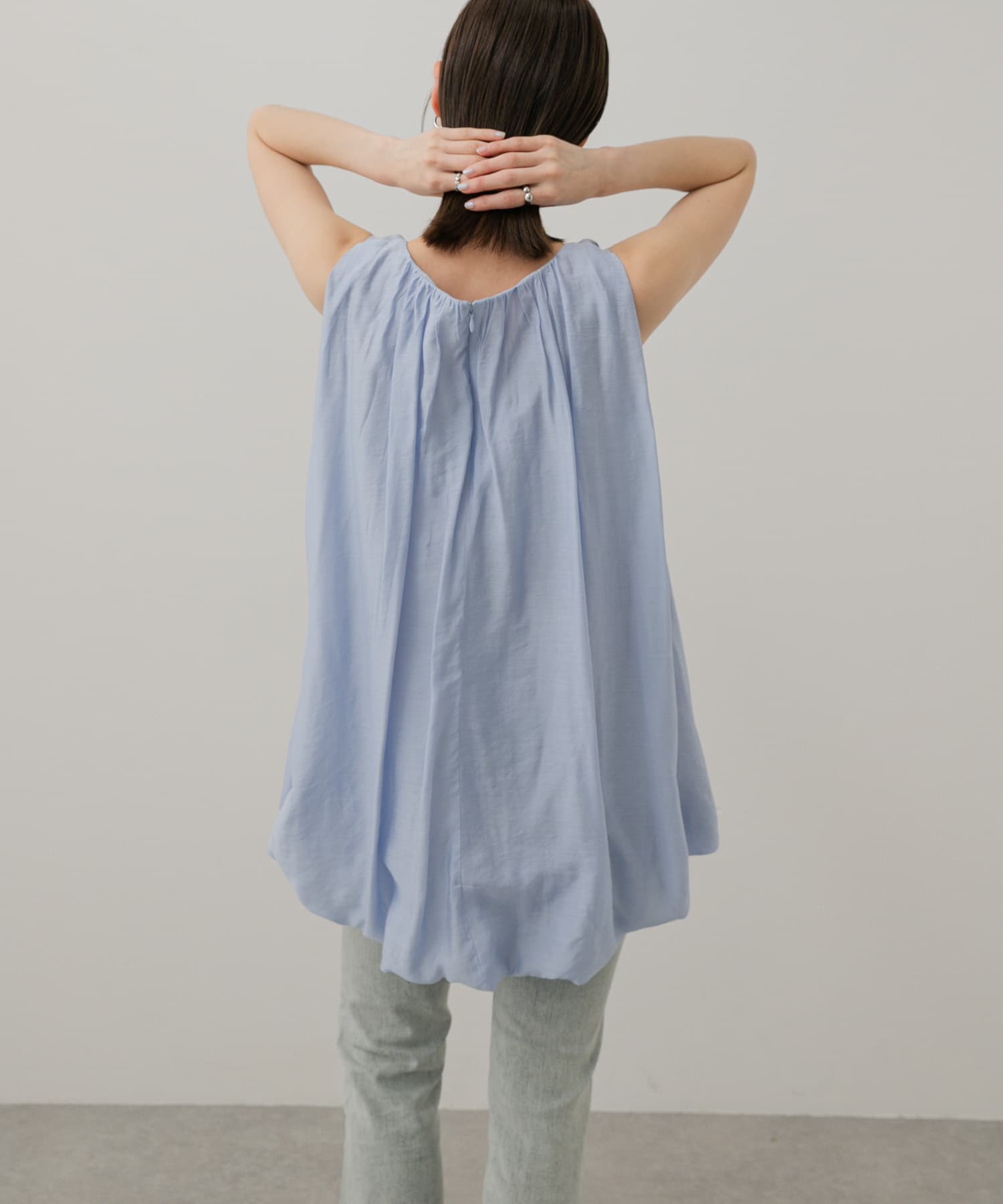 身長：169cm サイズ：one