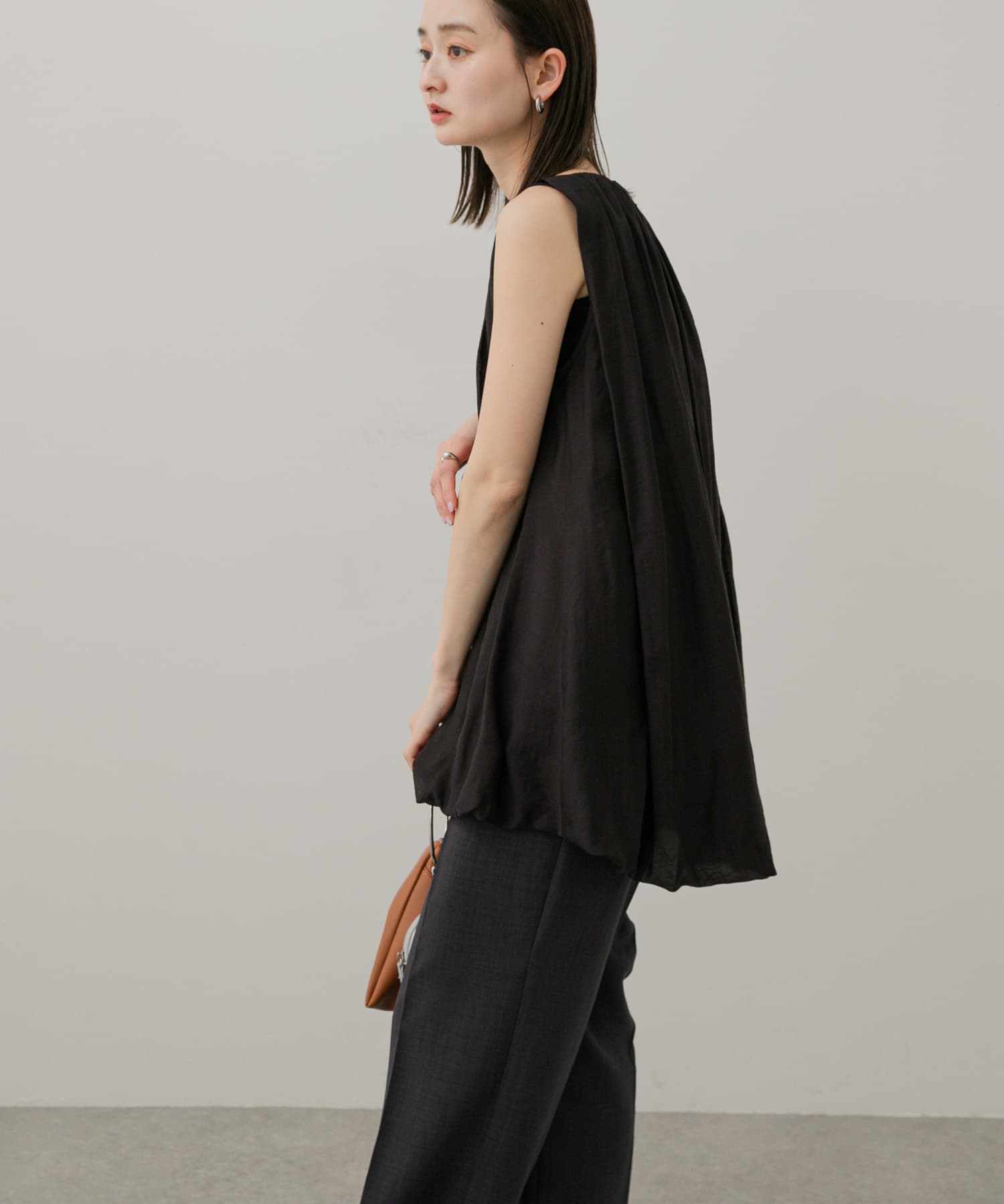 身長：169cm サイズ：one