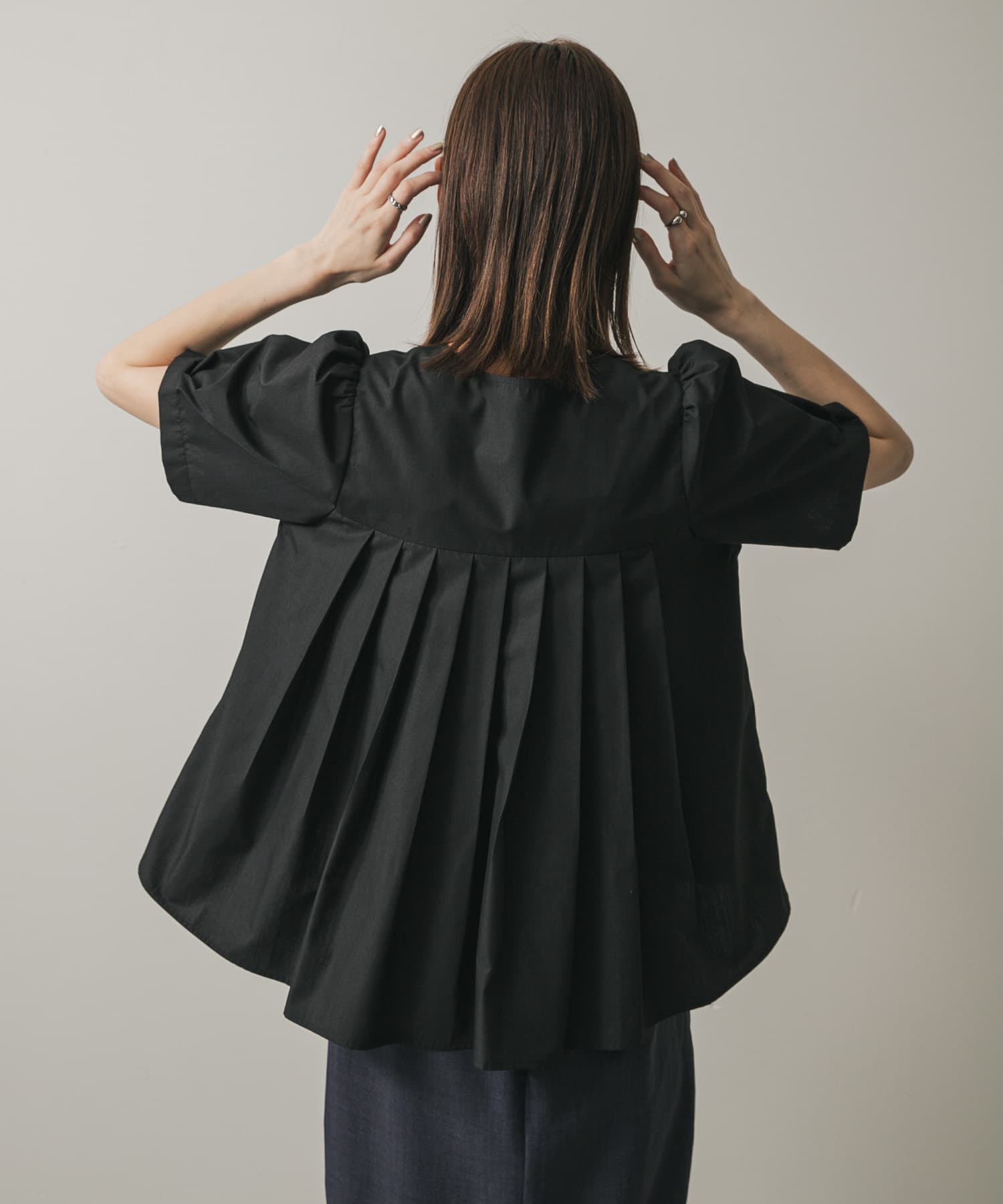 身長：169cm サイズ：one