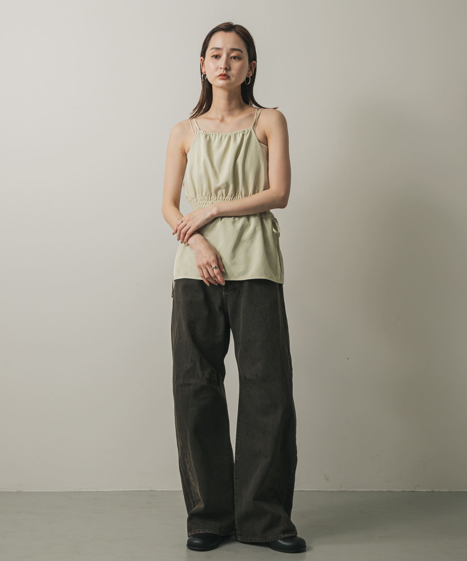 身長：169cm サイズ：one