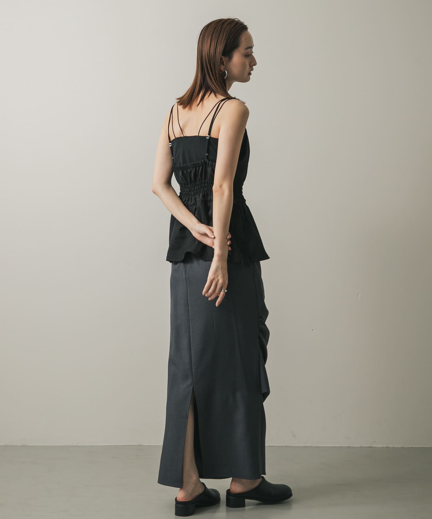 身長：169cm サイズ：one