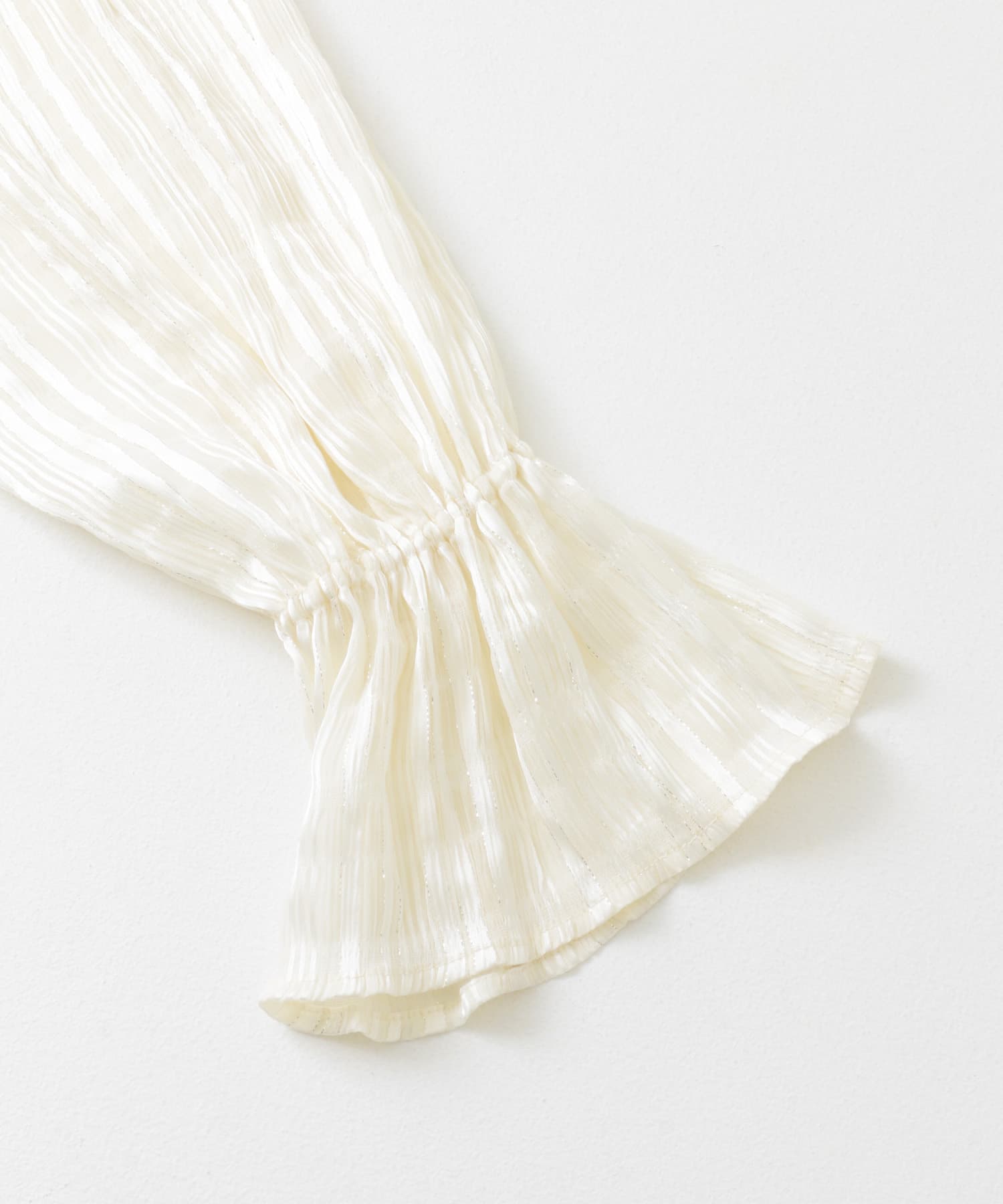 クロップドフリルブラウス OFF WHITE one