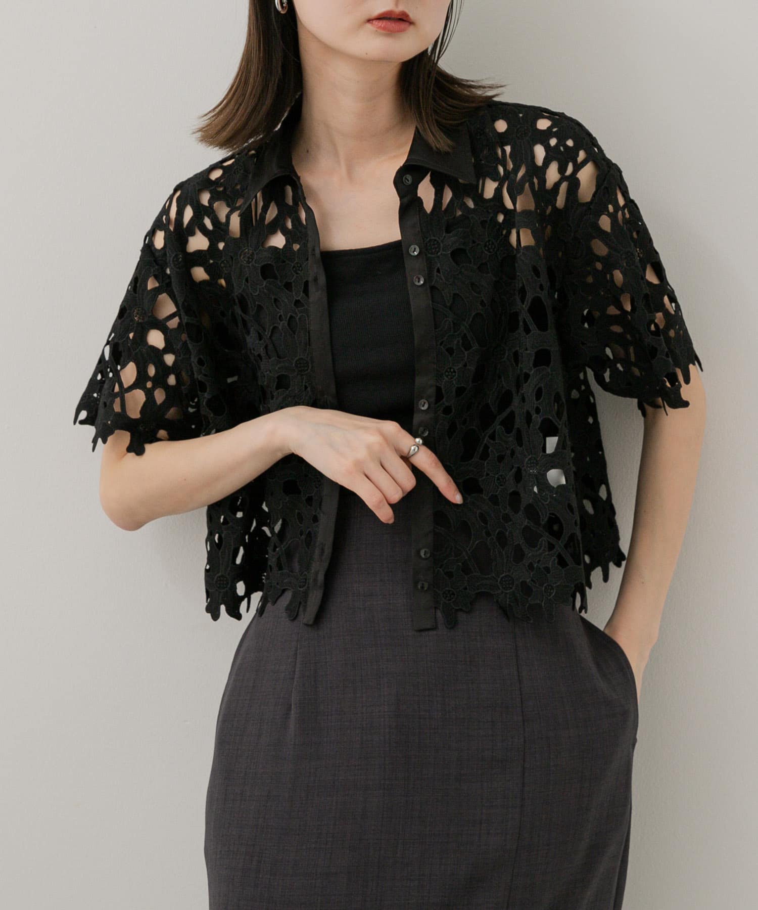 レースクロップドシャツ(半袖)