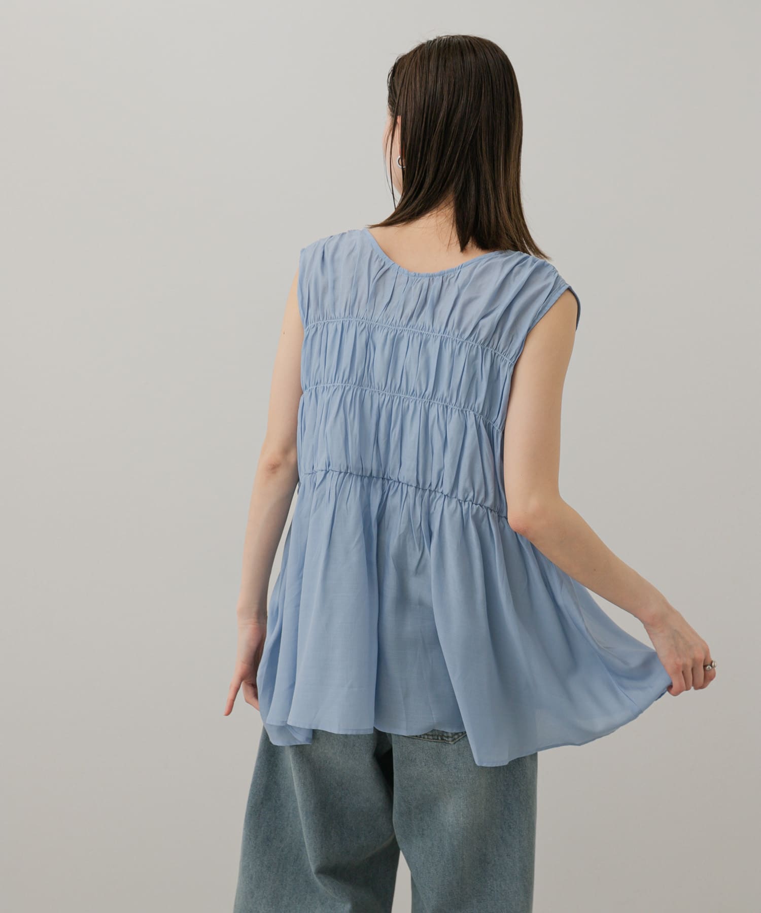 身長：169cm サイズ：one