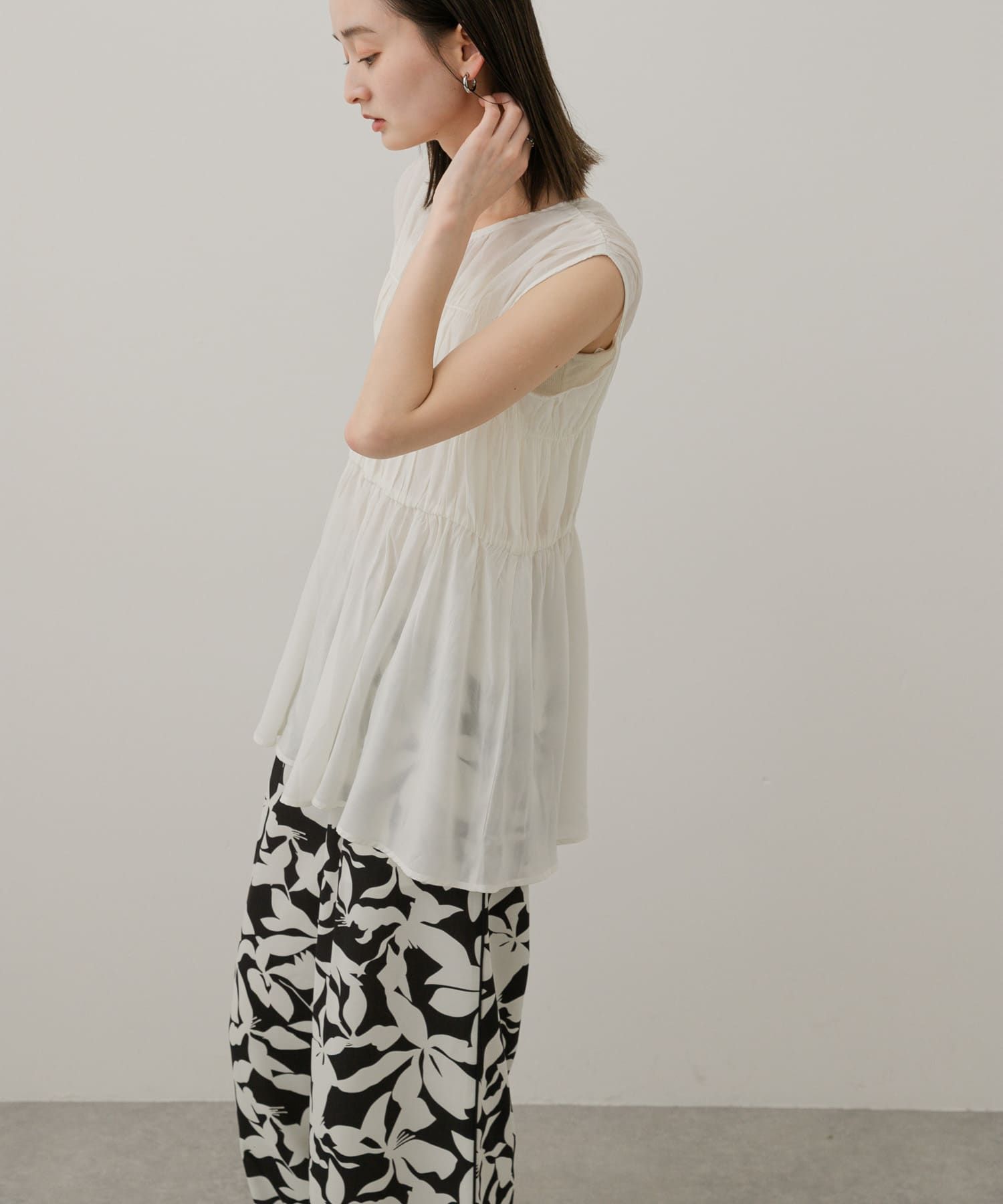 身長：169cm サイズ：one