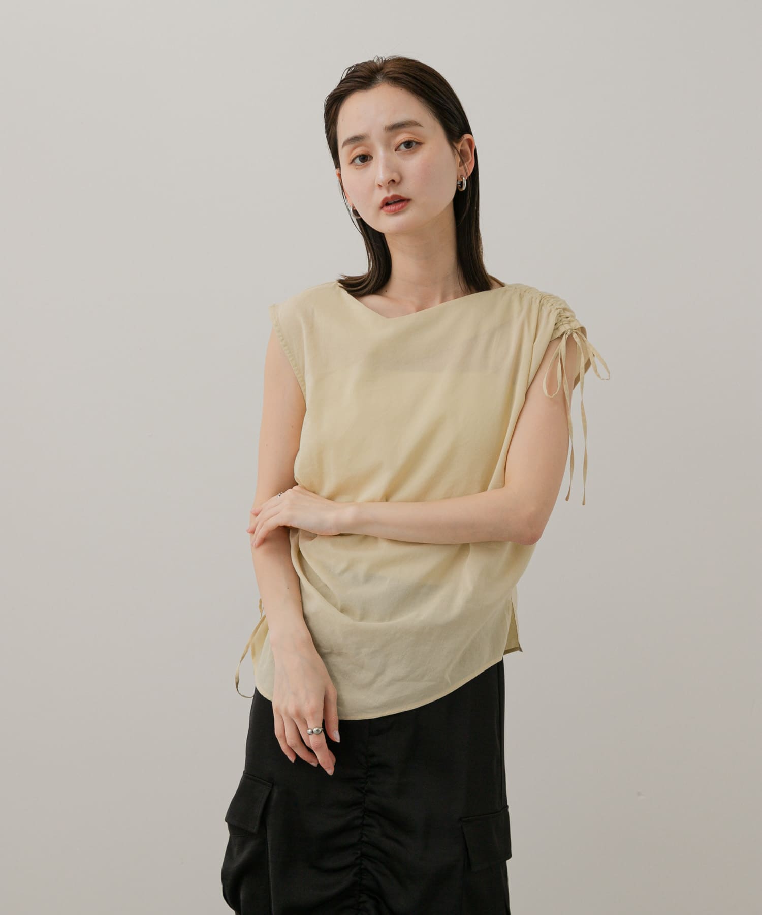 身長：169cm サイズ：one