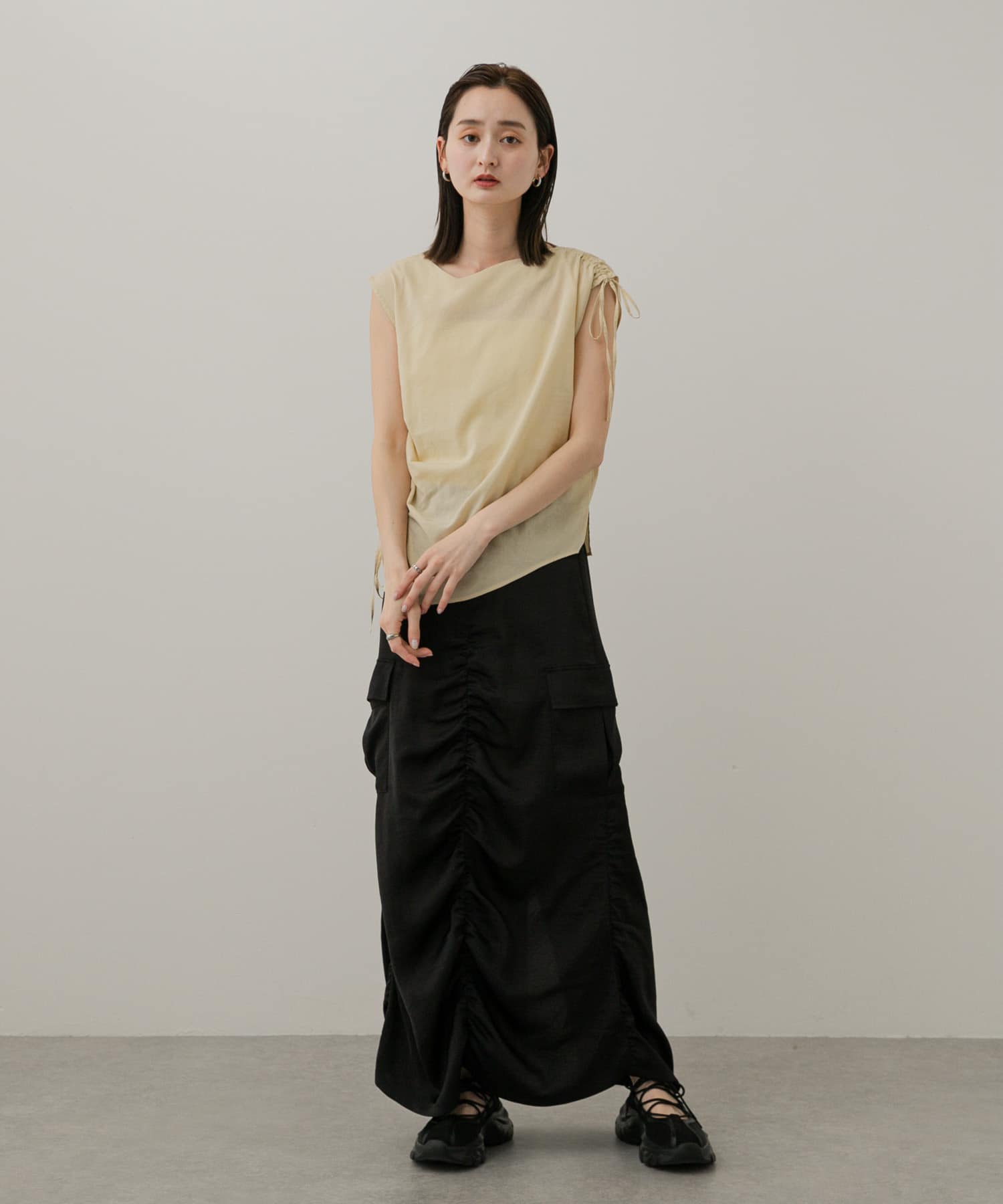 身長：169cm サイズ：one