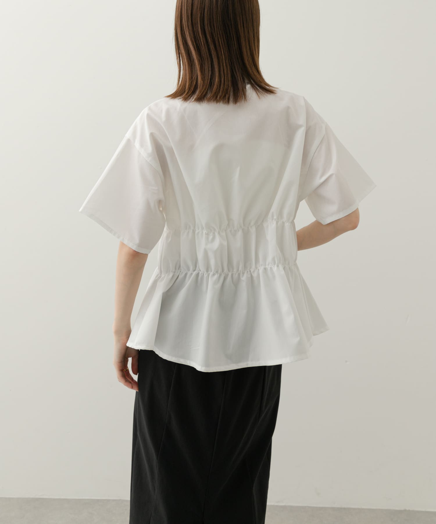 OFF WHITE