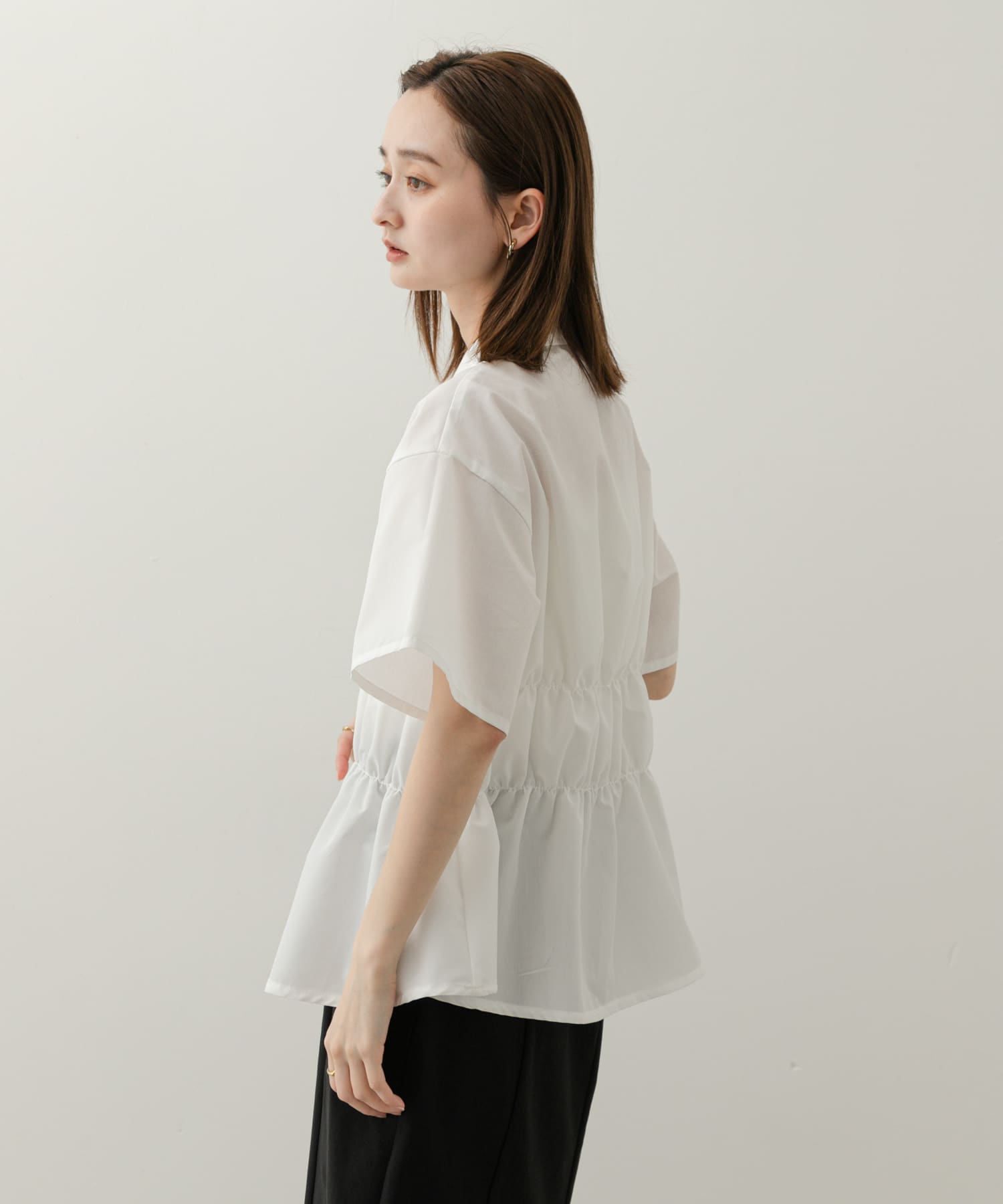 身長：169cm サイズ：one