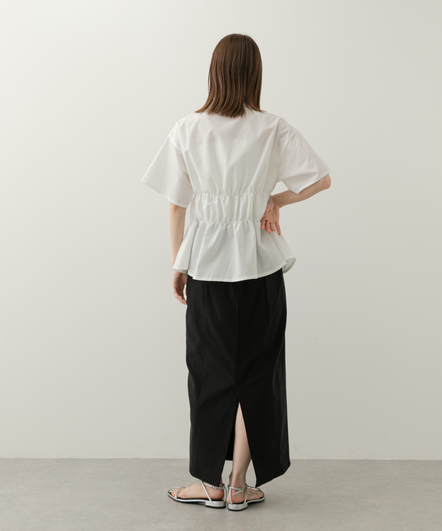 身長：169cm サイズ：one