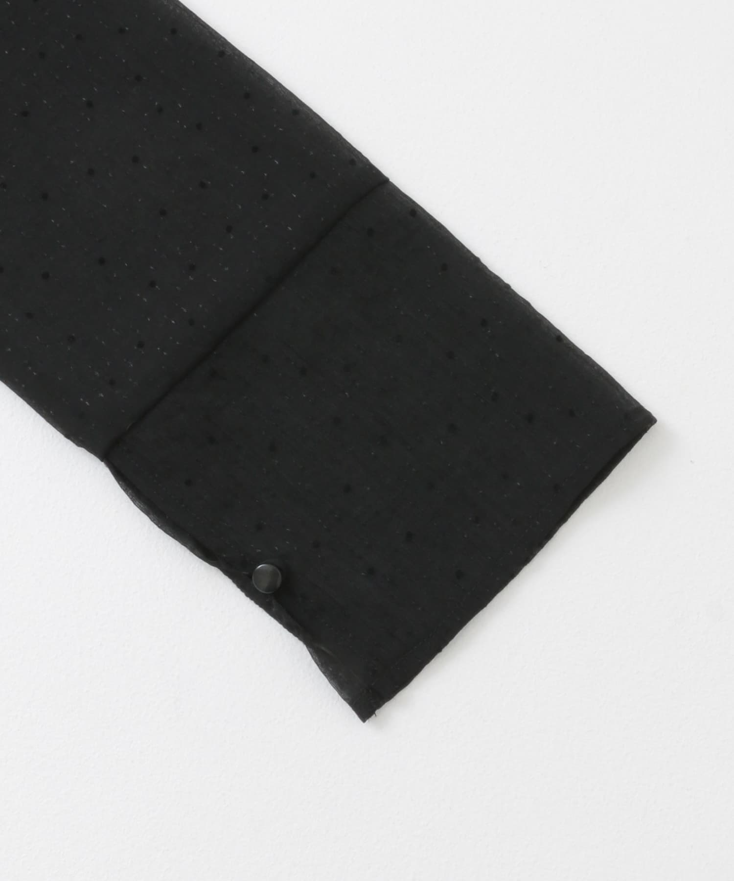 フロッキードットシアーブラウス BLK×BLK one
