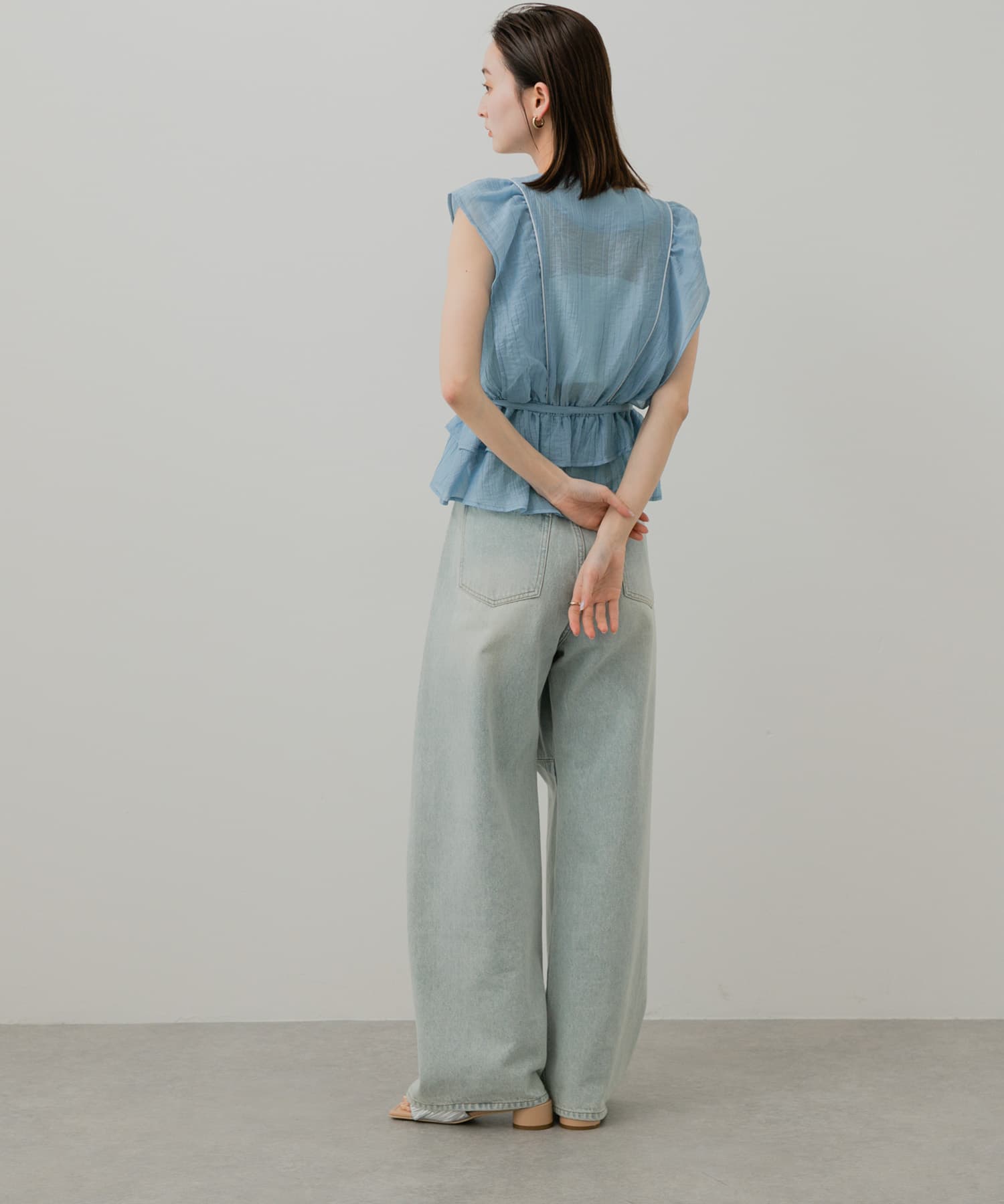 身長：169cm サイズ：one