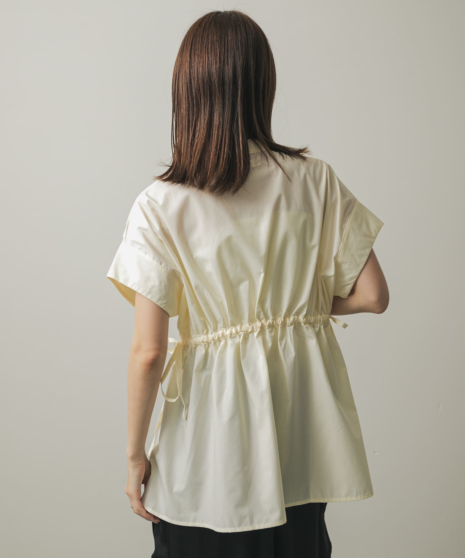 身長：169cm サイズ：one