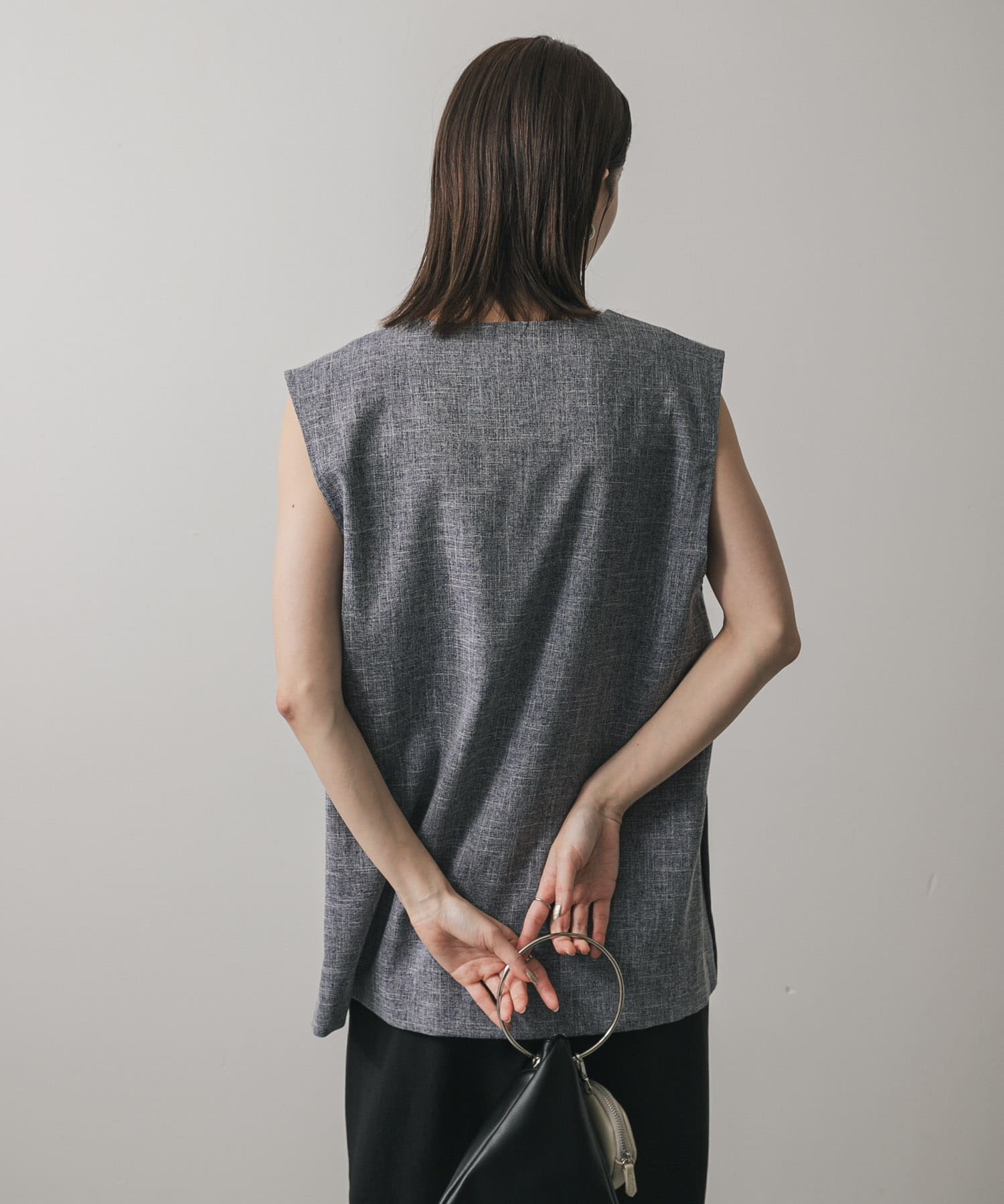 身長：169cm サイズ：one