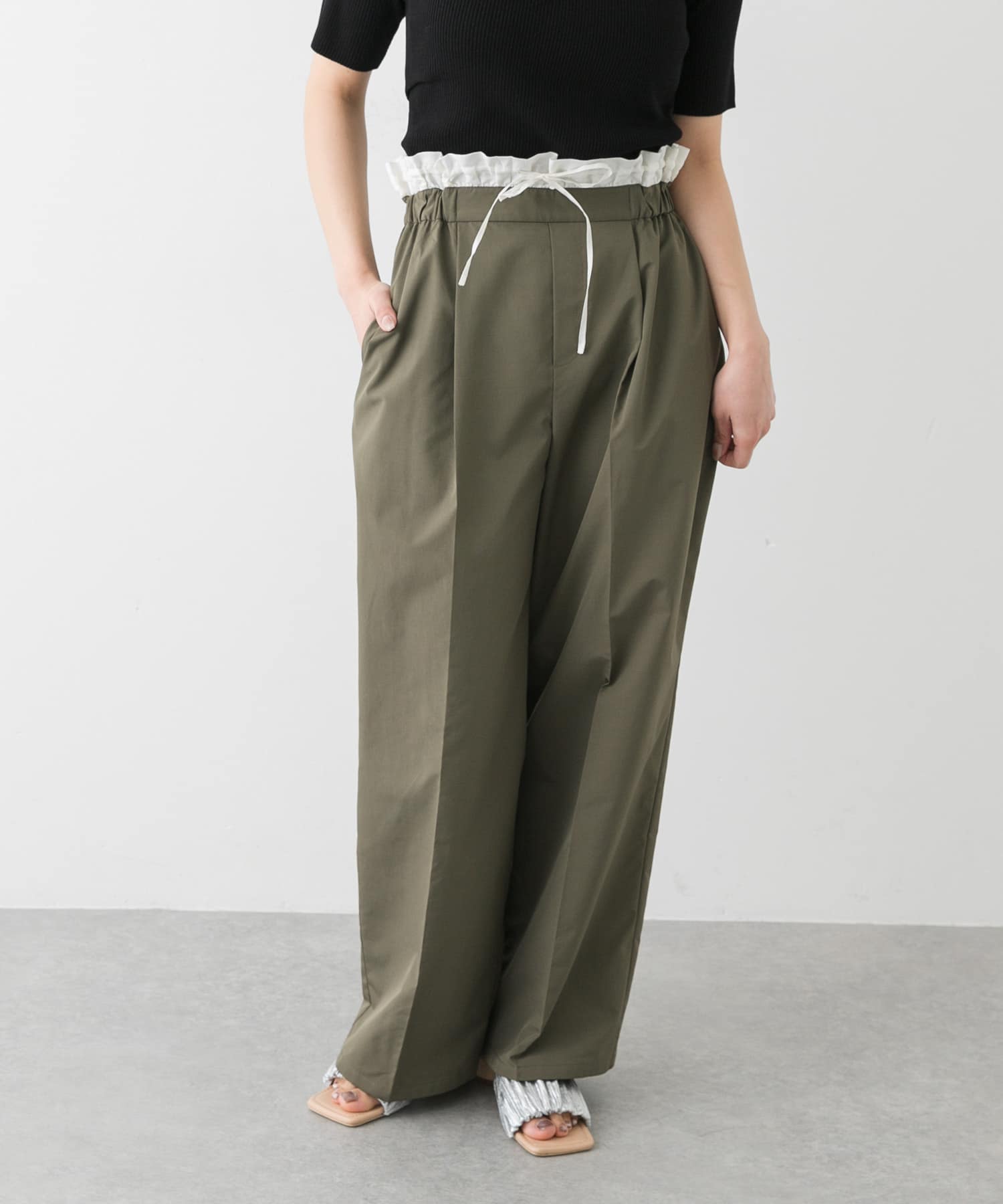 KHAKI