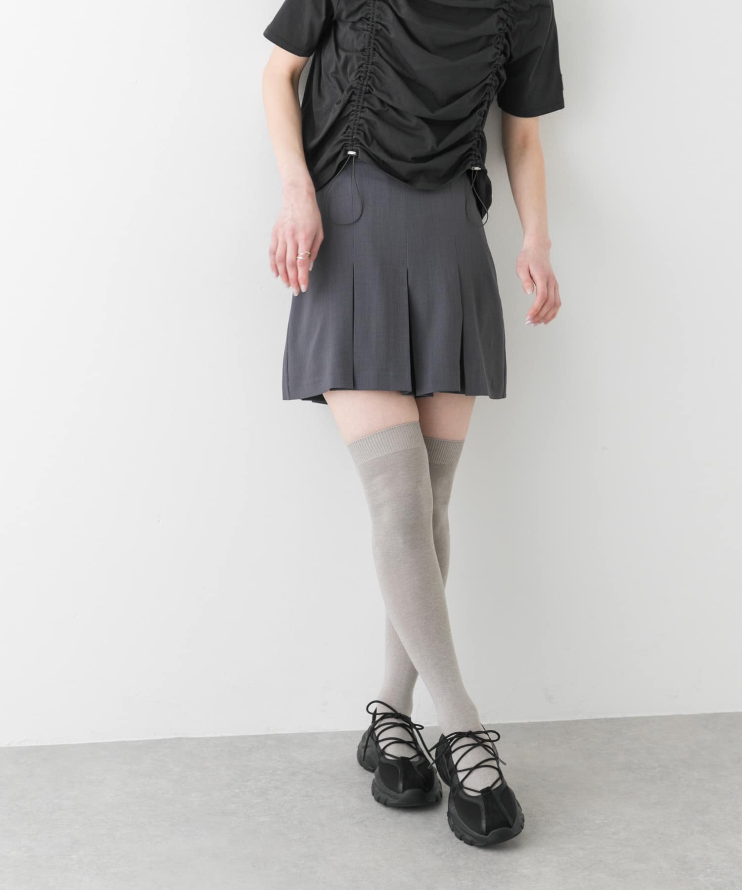 タックショートパンツ(S CHARCOAL): ボトム｜URBAN RESEARCH公式