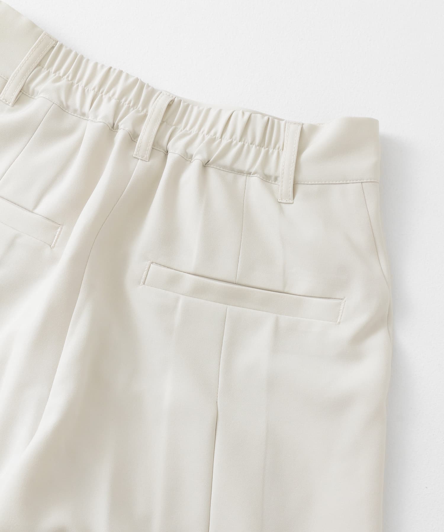 タックショートパンツ IVORY S