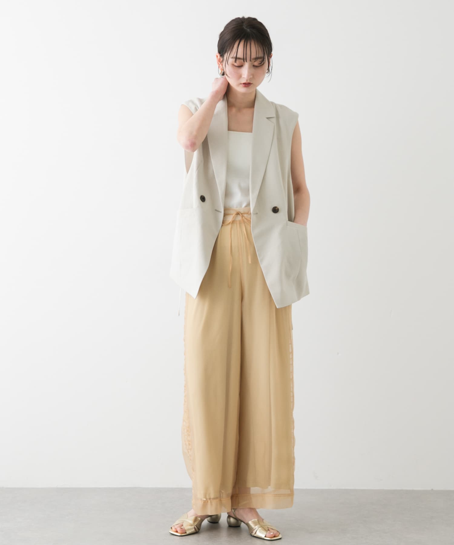 身長：169cm サイズ：one