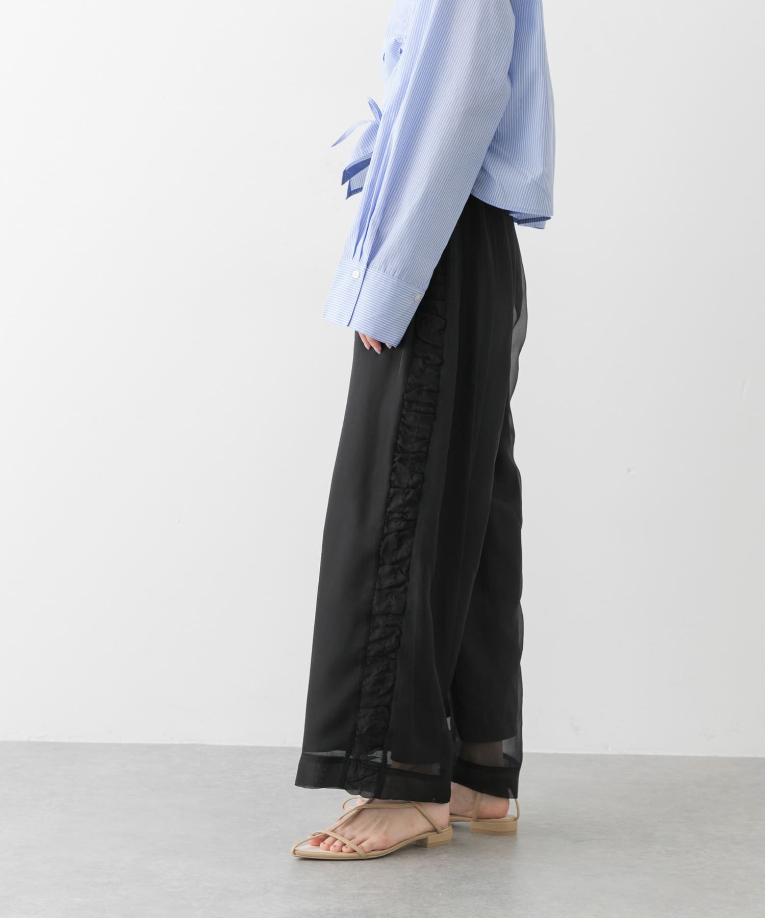 身長：169cm サイズ：one