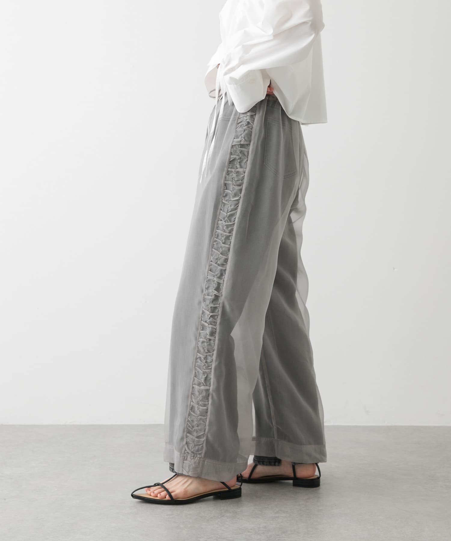 身長：169cm サイズ：one
