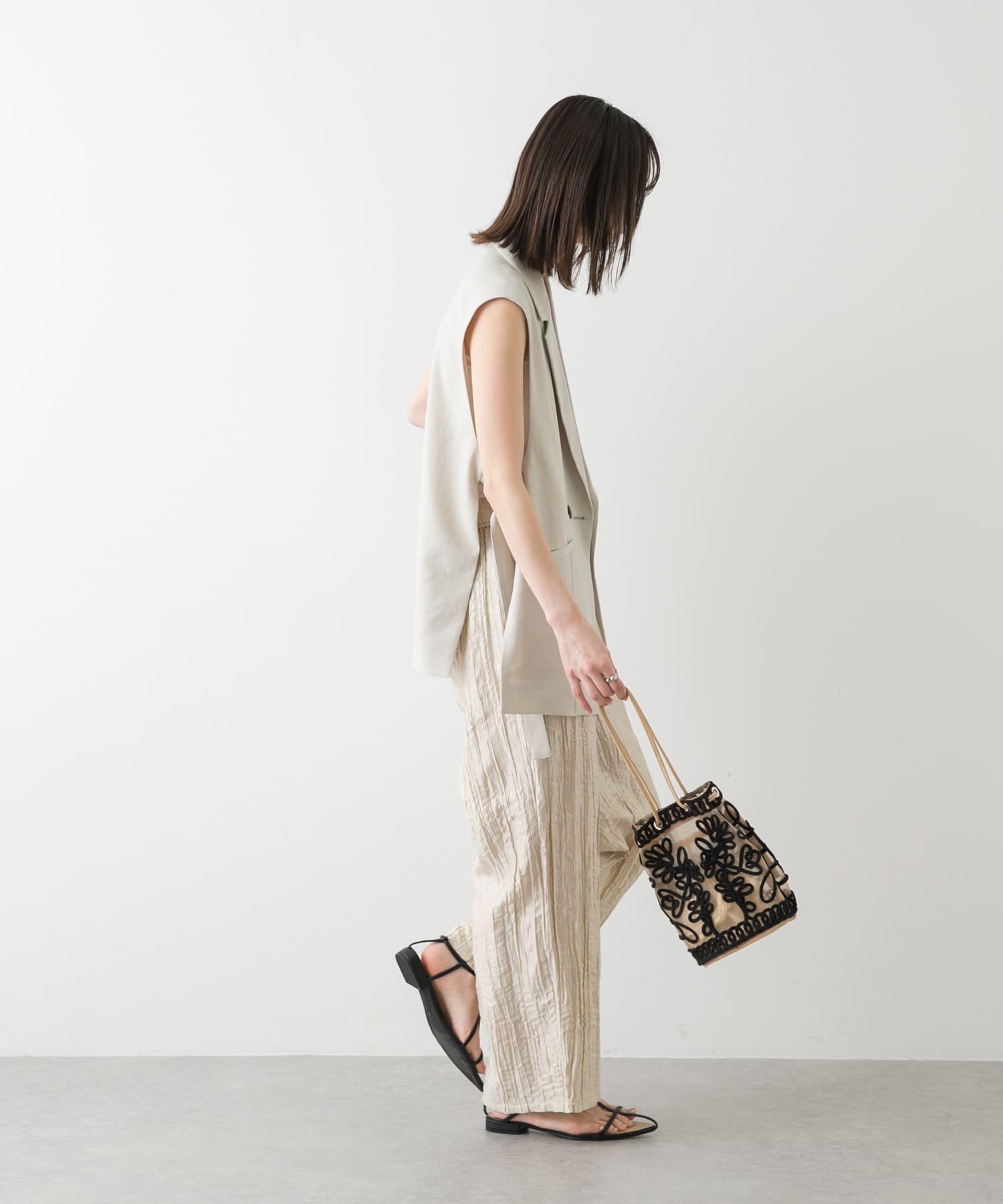 身長：169cm サイズ：one