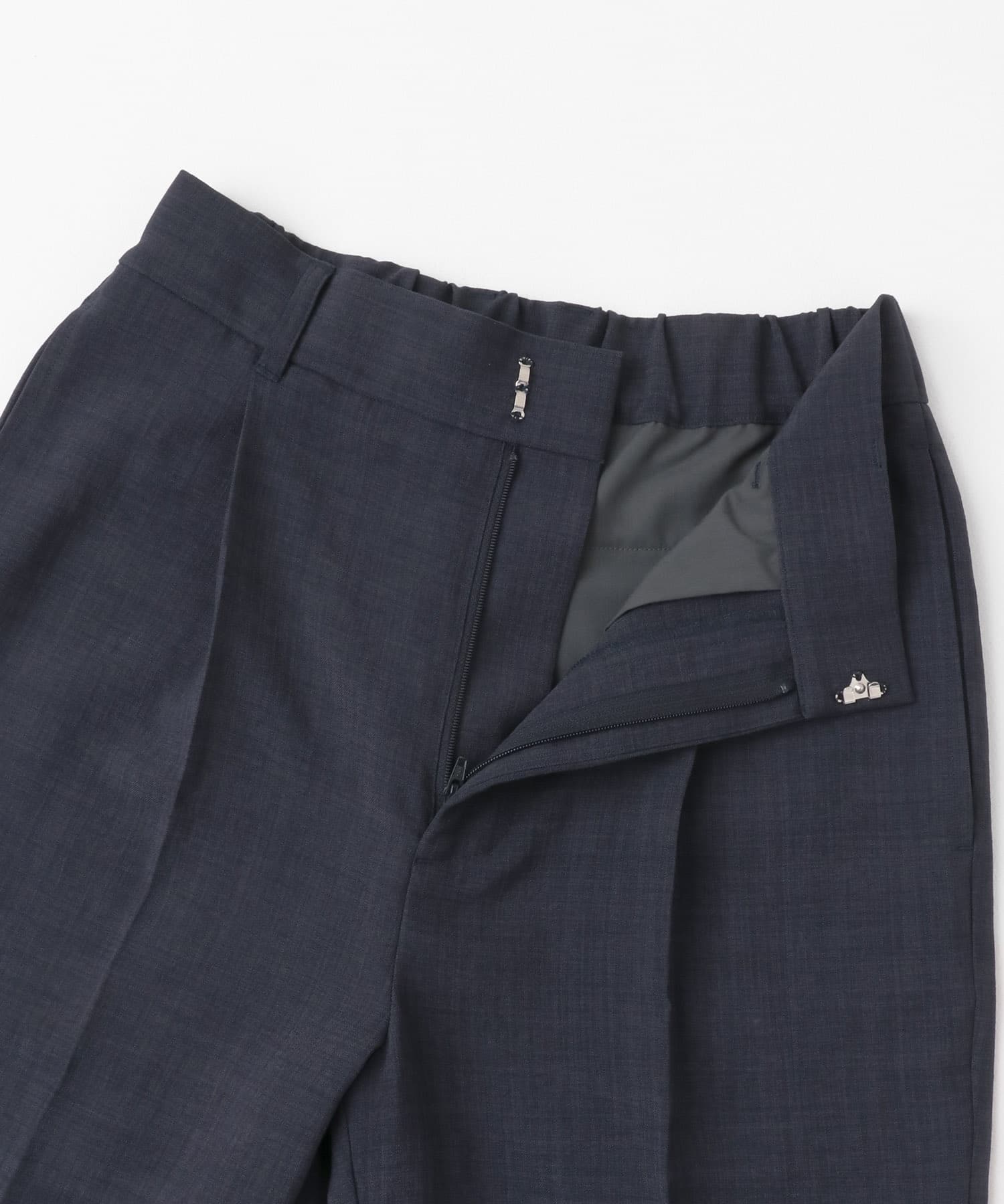 『UR TECH DRYLUXE』リネンライクテーパードパンツ NAVY S