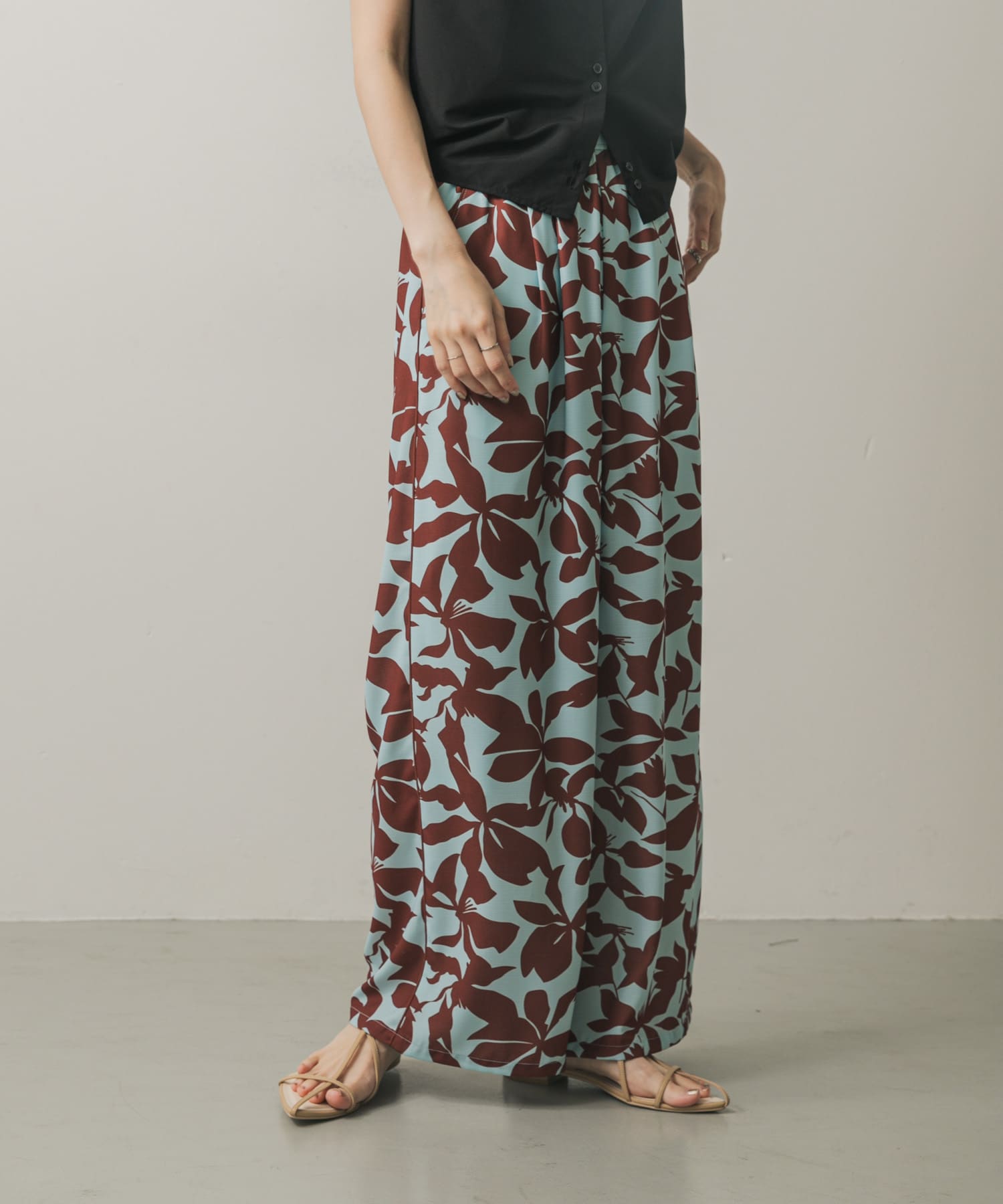 リーフプリントイージーパンツ