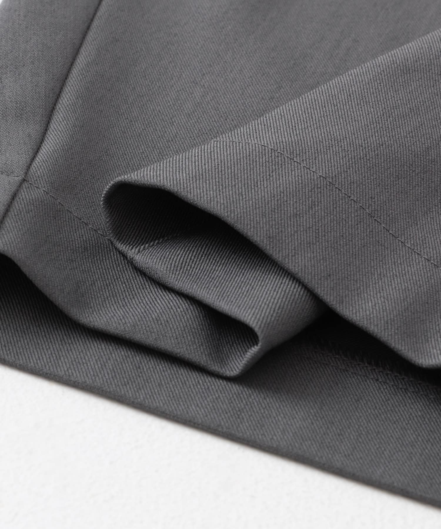 センターシームカーブパンツ GRAY S