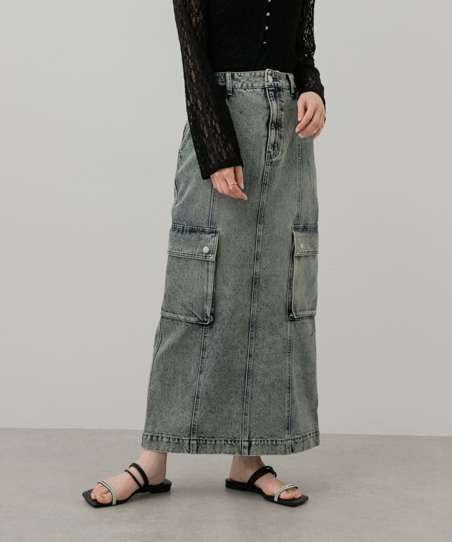 カーゴデニムスカート