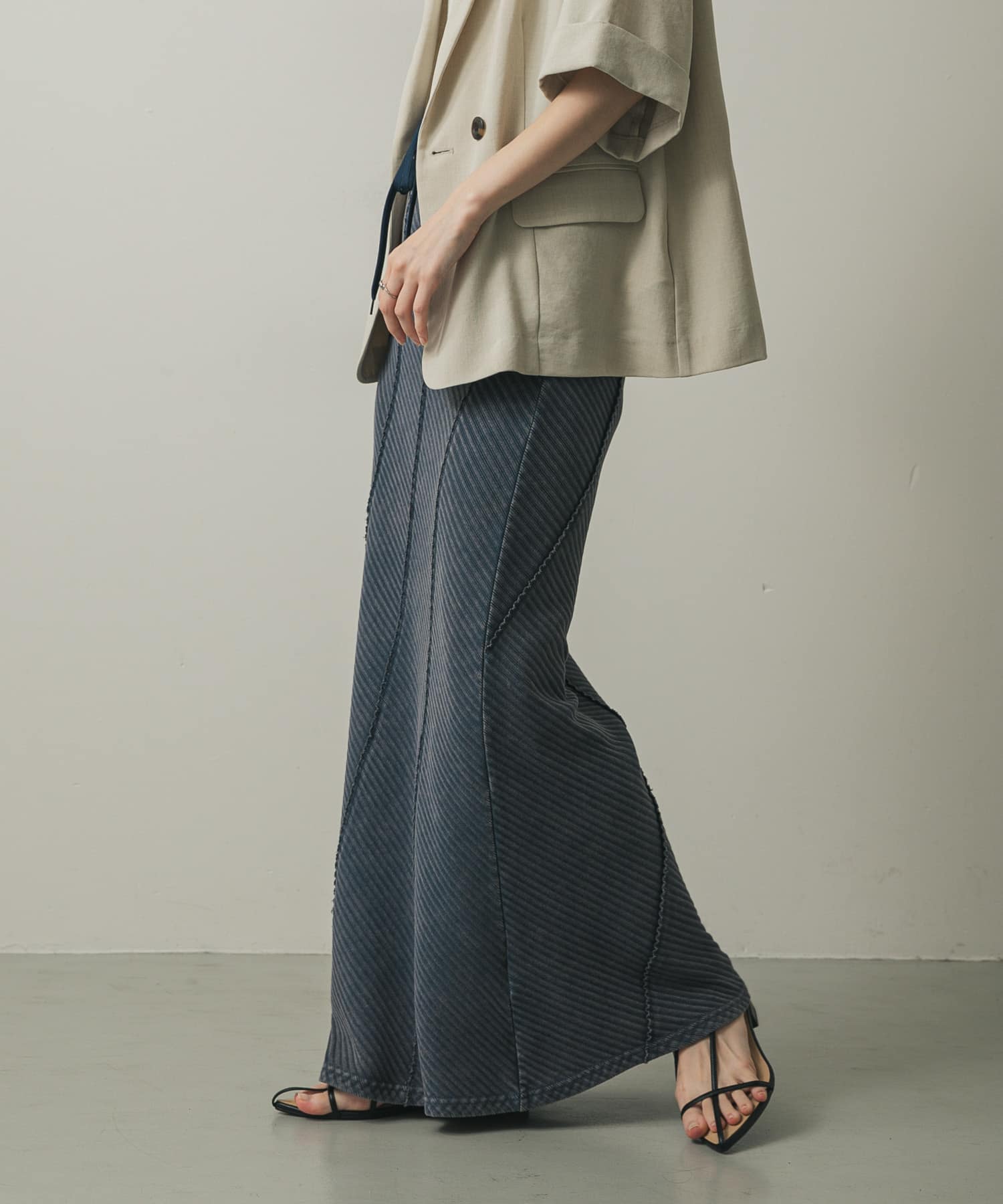 身長：169cm サイズ：one