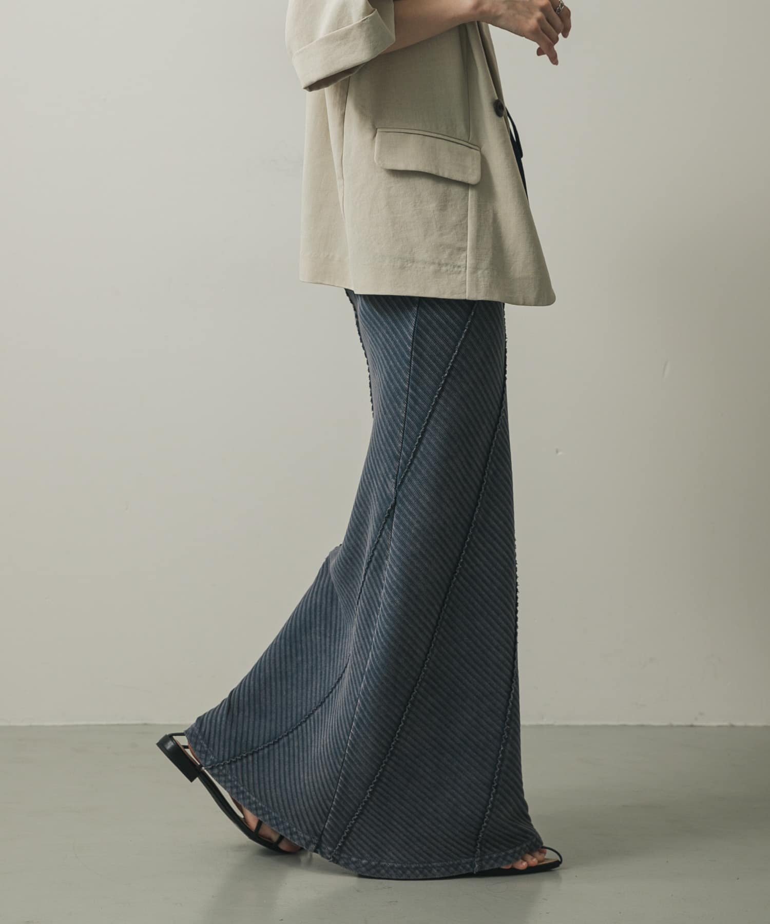 身長：169cm サイズ：one