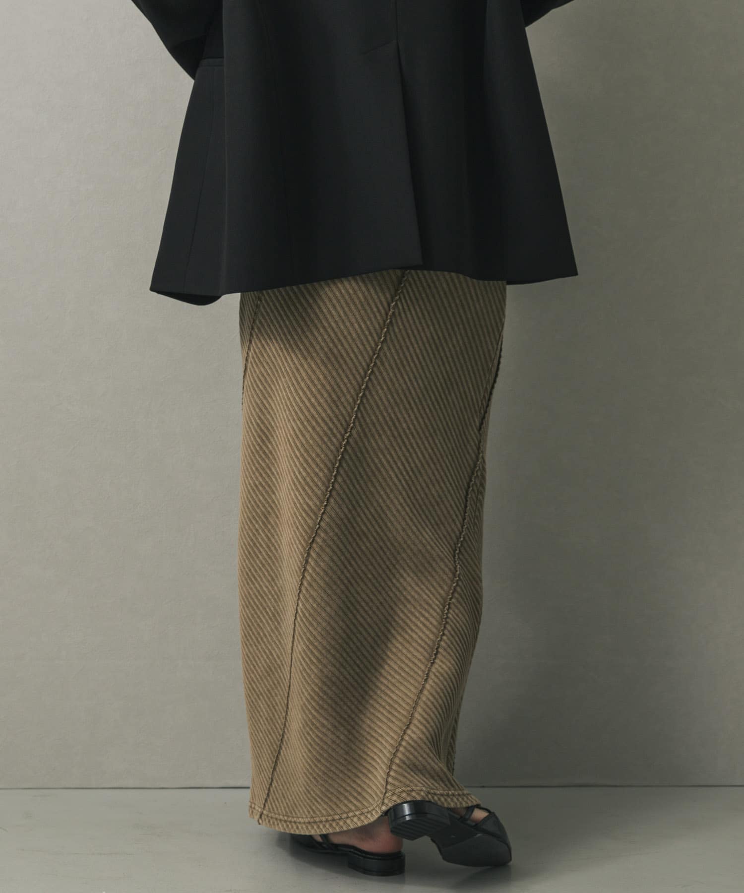 身長：169cm サイズ：one