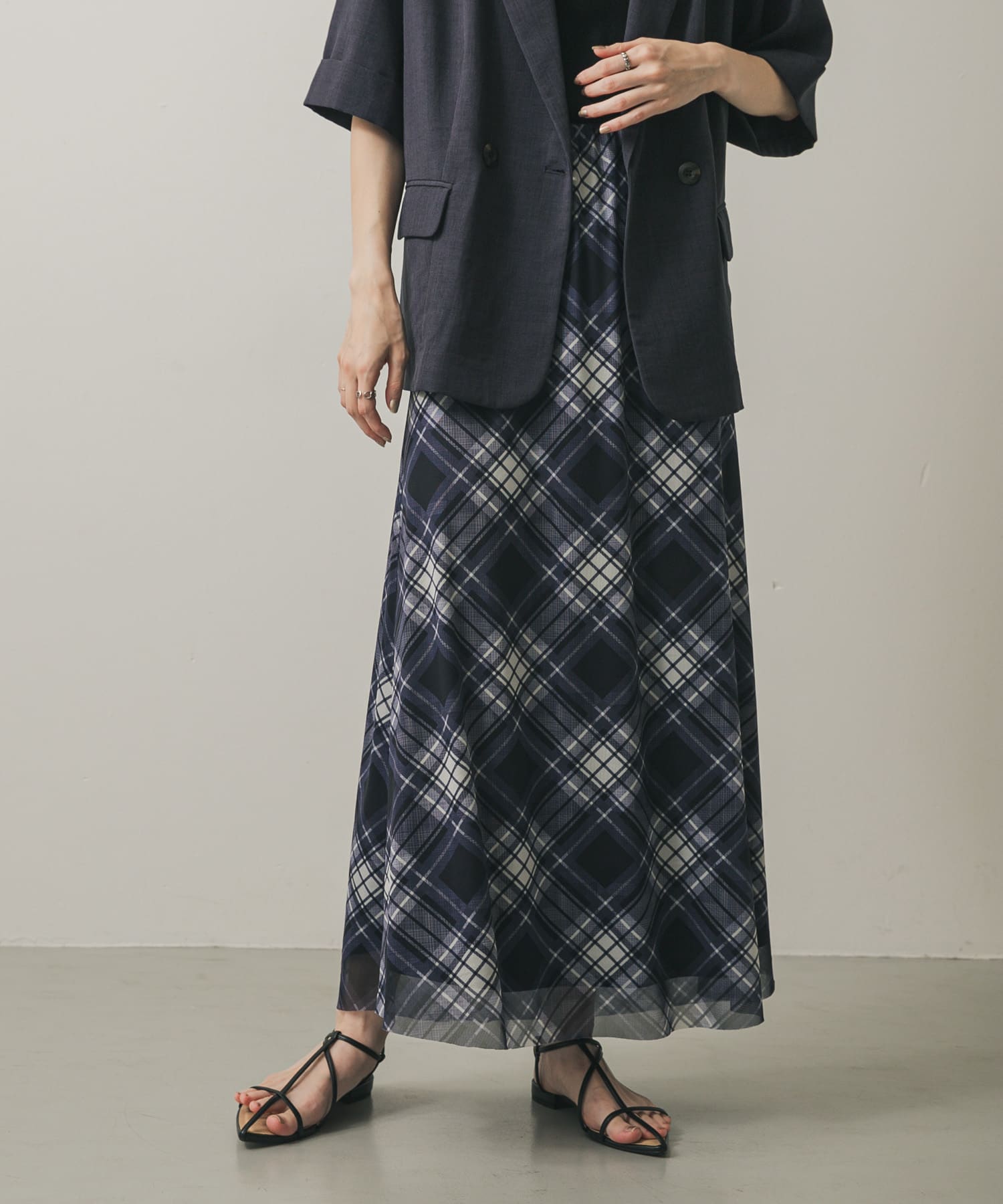 シアーチェックスカート