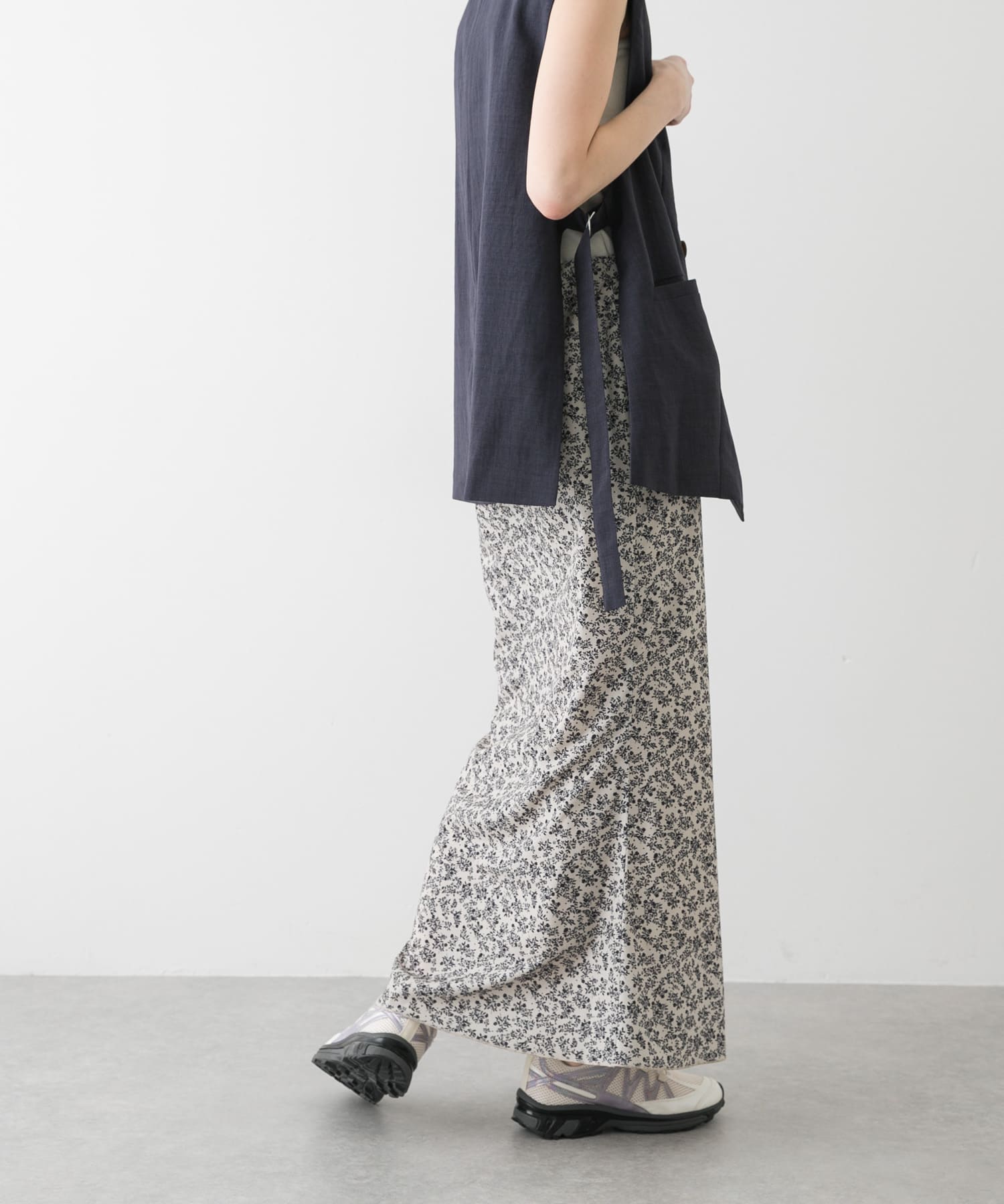 身長：169cm サイズ：one