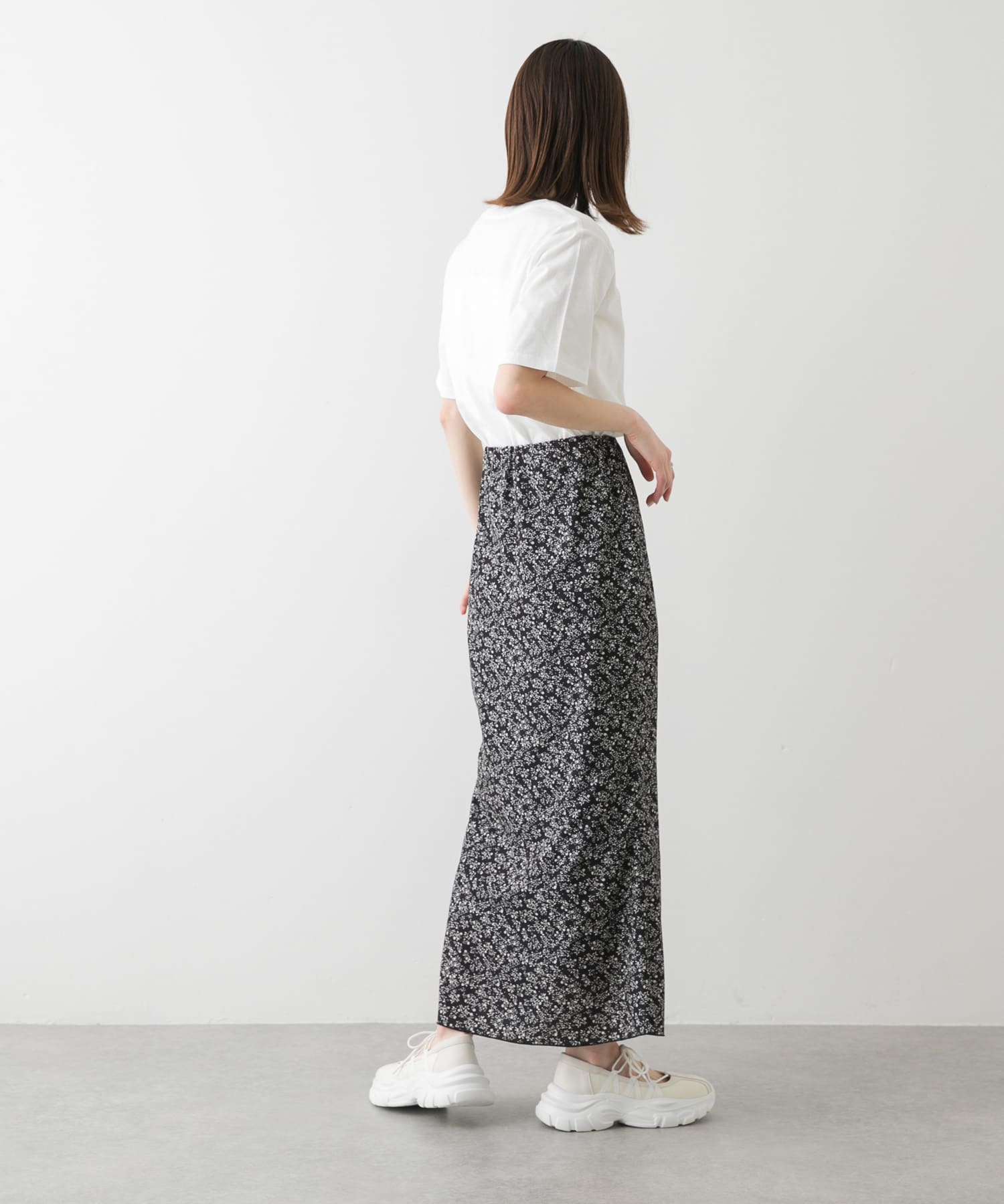 身長：169cm サイズ：one